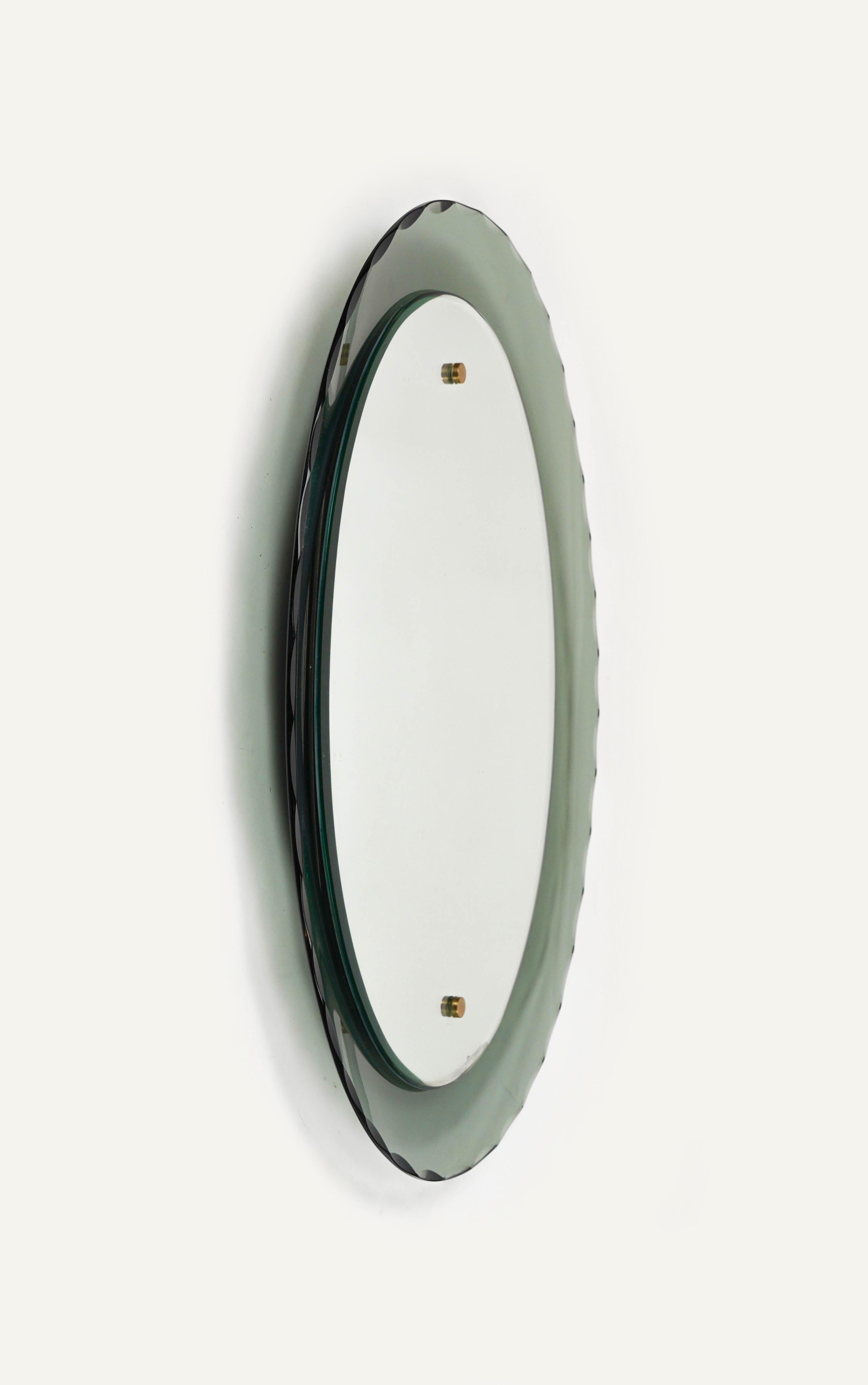 Midcentury Oval Wall Mirror whit Smoked Glass Frame by Cristal Arte, Italy 1960s For Sale 1
