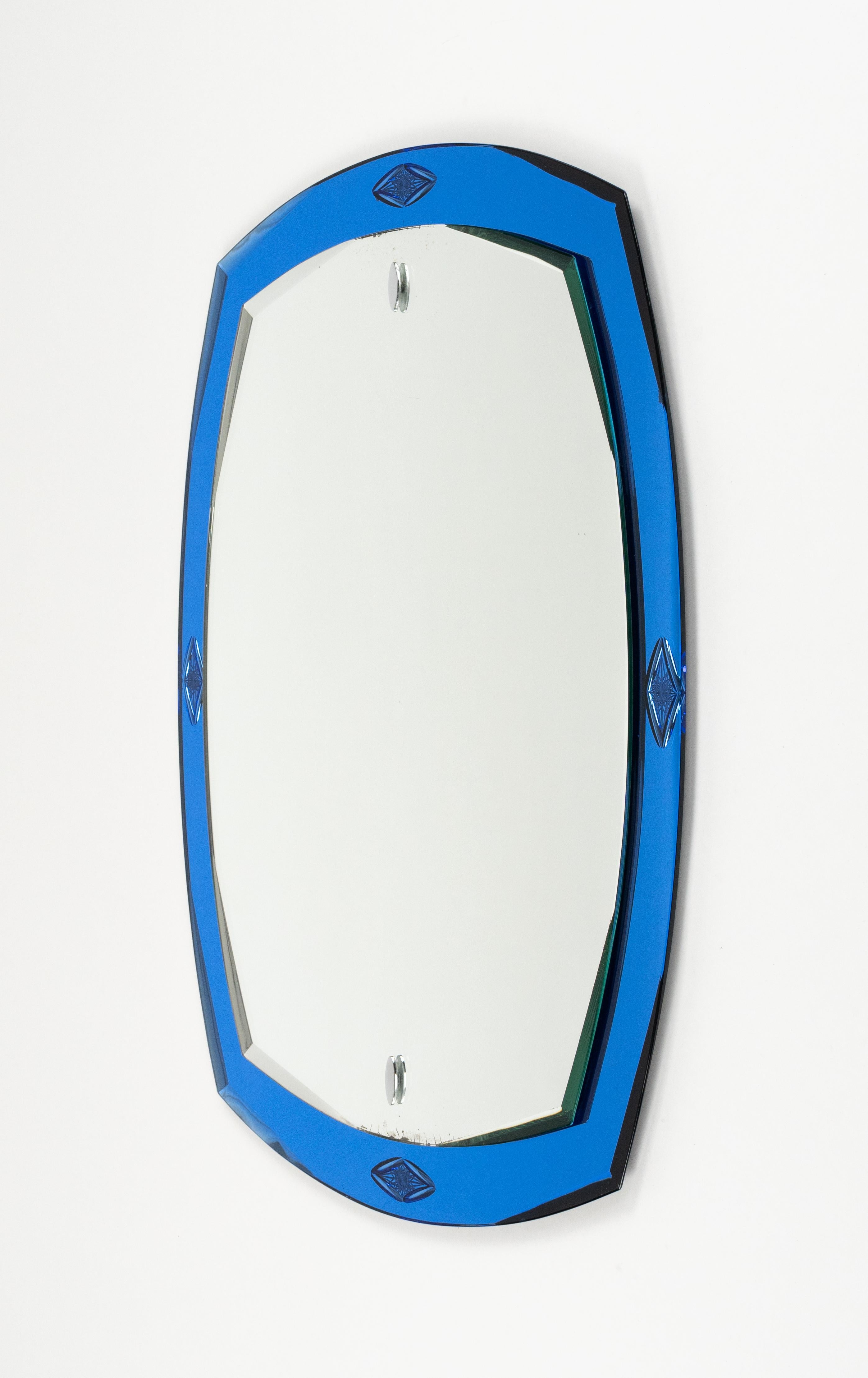 Midcentury Oval Wall Mirror with Blue Border Cristal Arte Style, Italy 1970s For Sale 6