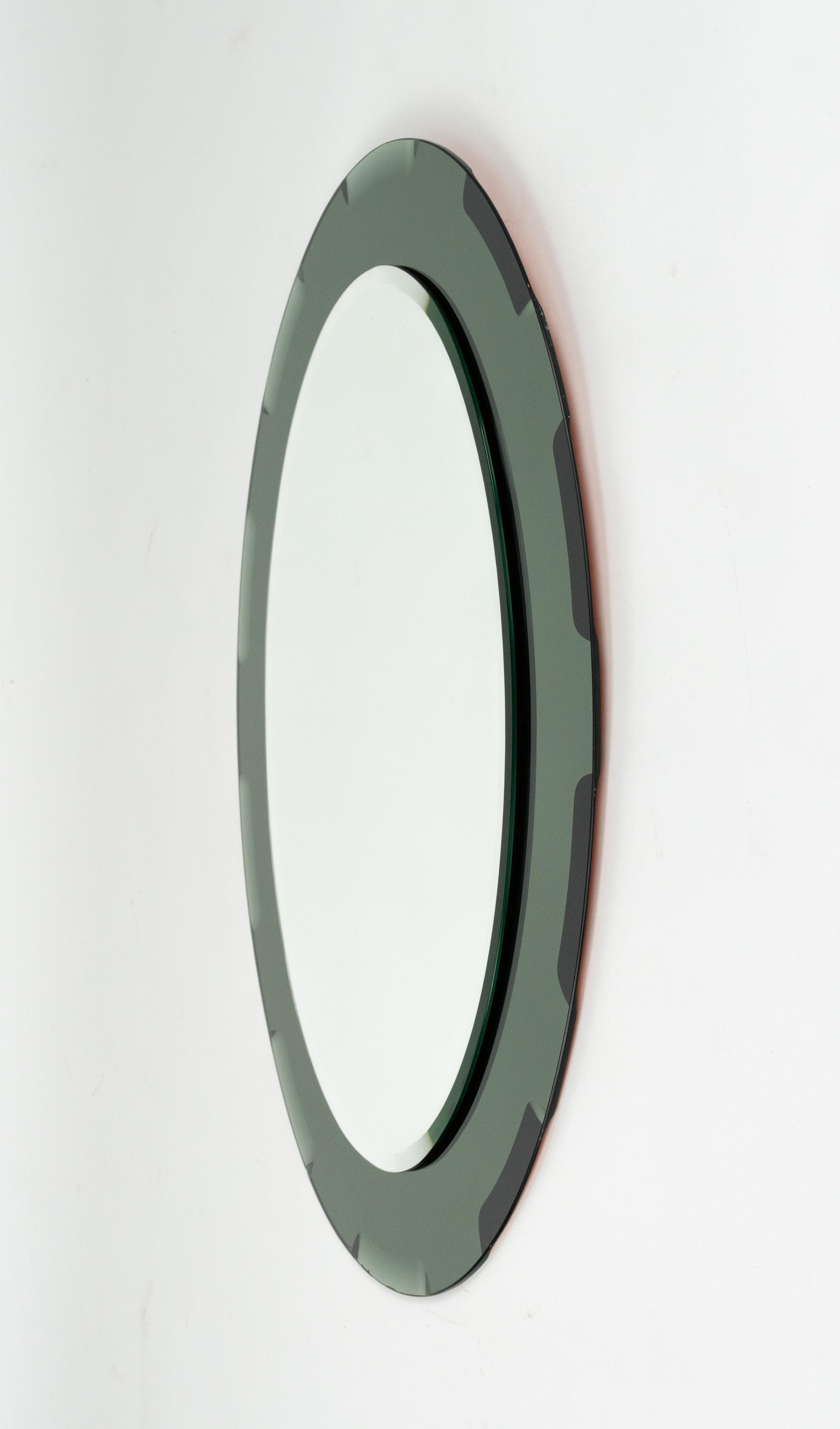 Miroir mural ovale du milieu du siècle avec cadre vert, style Cristal Arte, Italie, années 1960 en vente 5