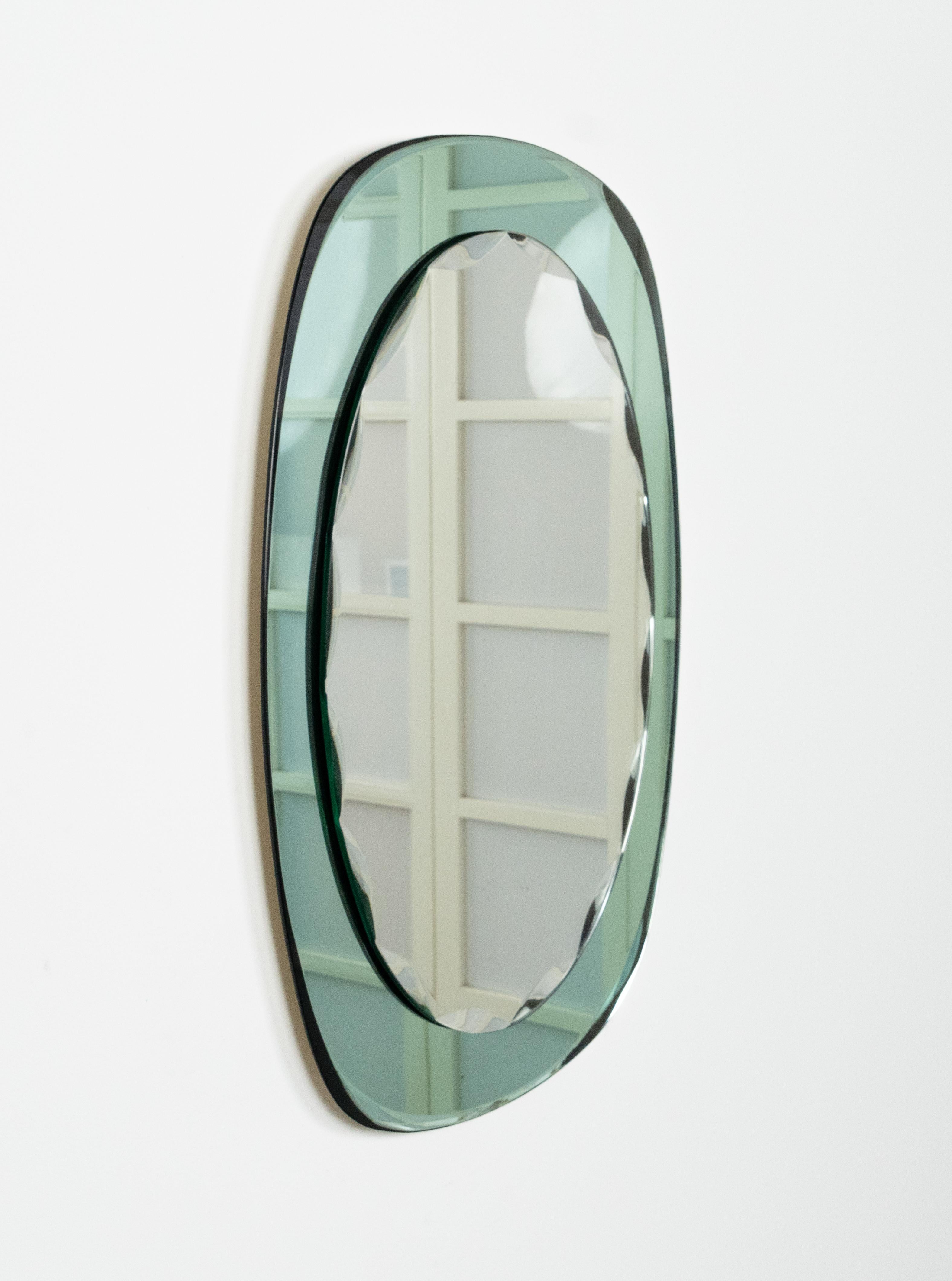 Miroir mural ovale du milieu du siècle avec cadre vert, style Cristal Arte, Italie, années 1960 en vente 6