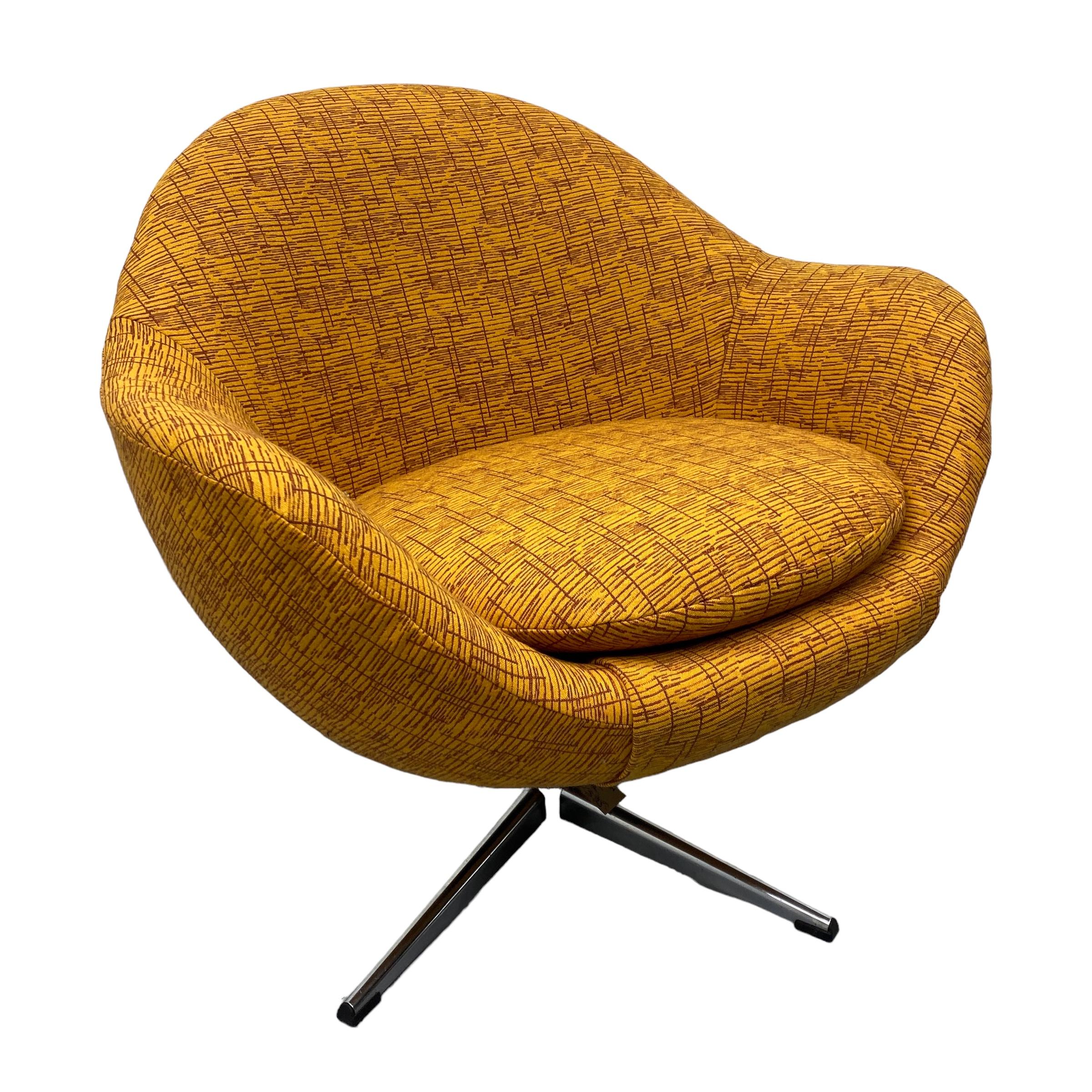 Midcentury Overman Lounge Chair Swivel For Sale