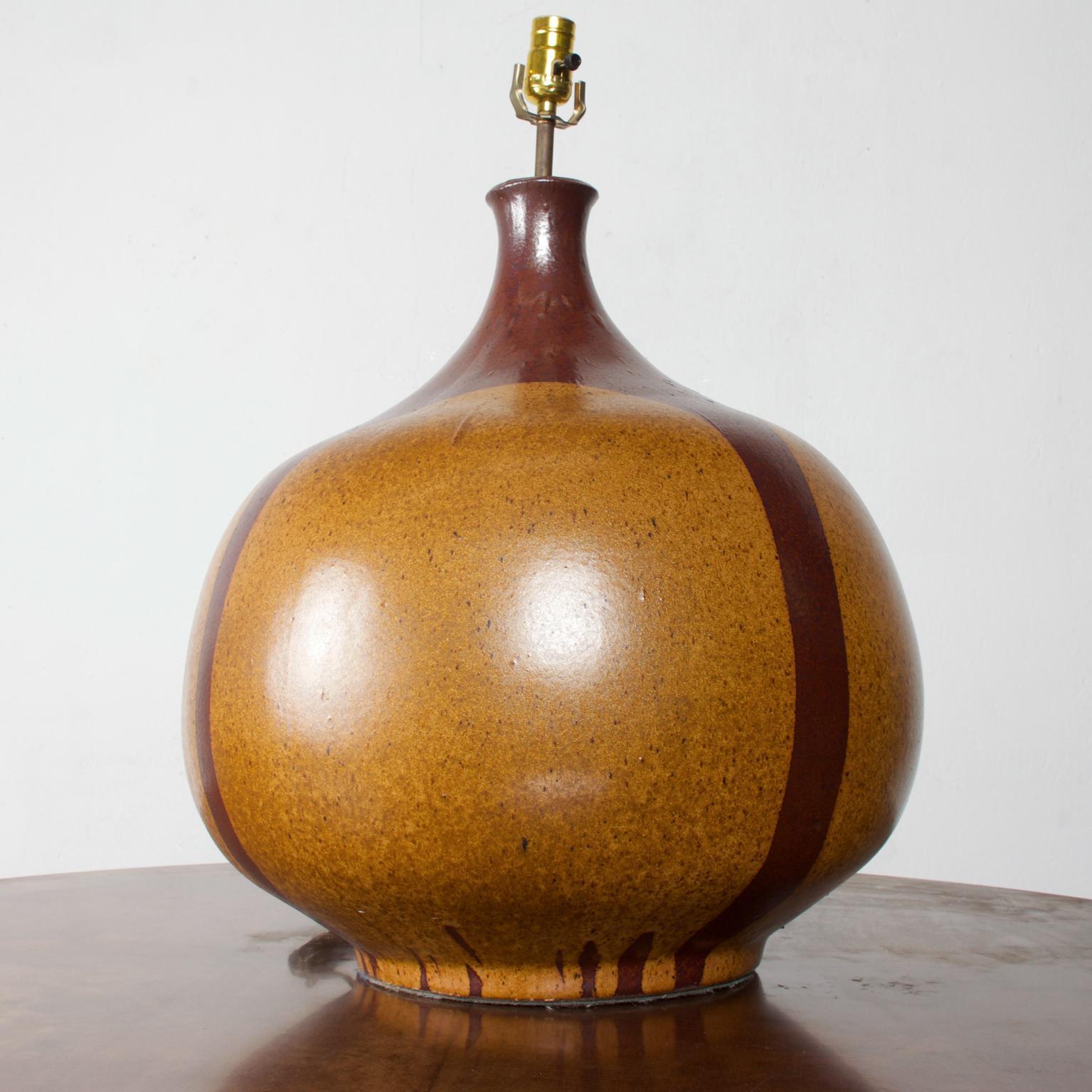 American Midcentury Oversized David Cressey Ceramic Vase Table Lamp for Lightolier