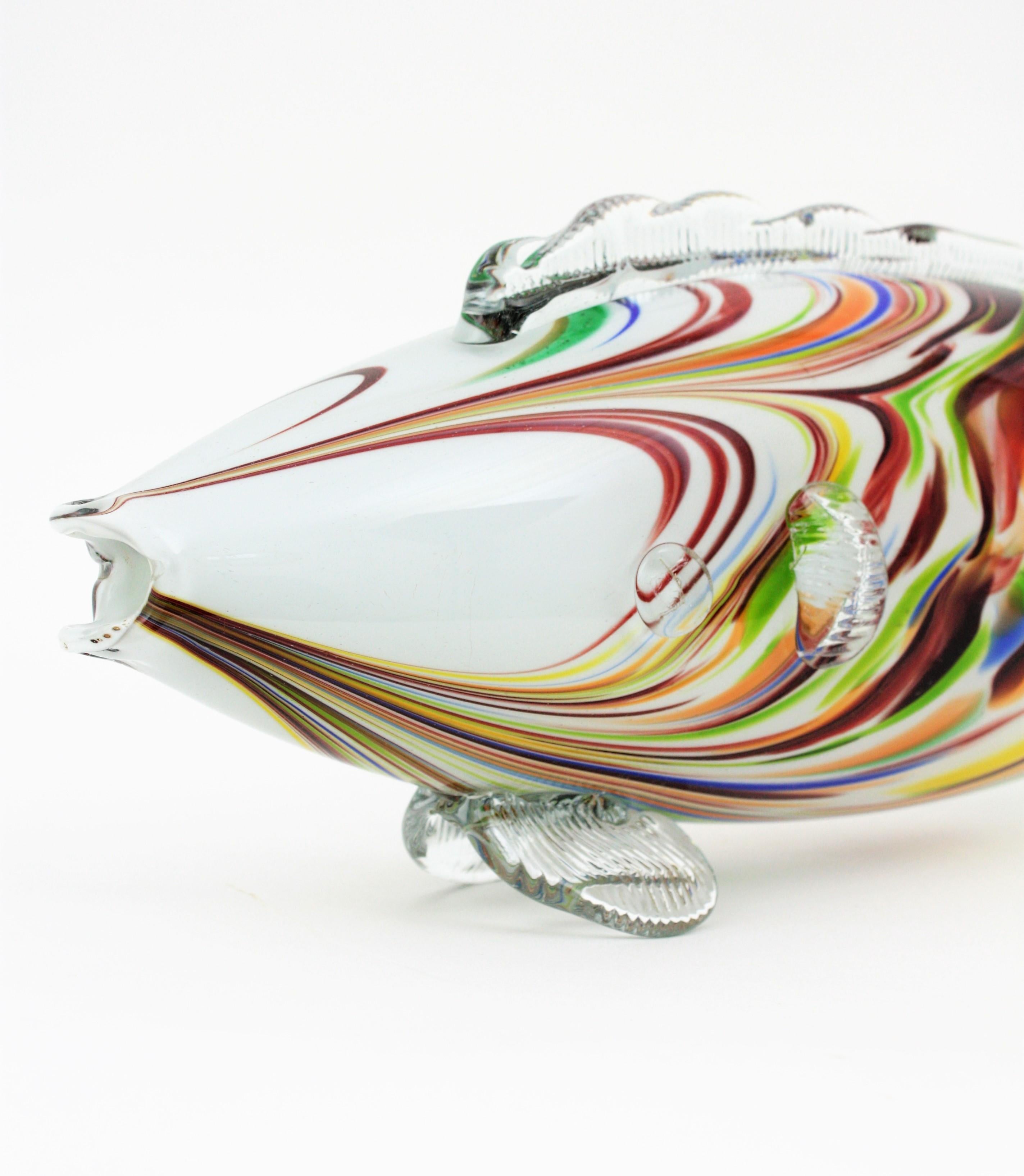 Midcentury Übergroße Murano Multicolor Glas Fisch-Skulptur (Glaskunst) im Angebot