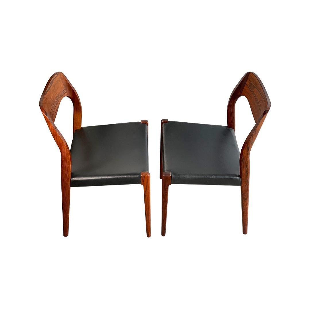 Danish Midcentury Pair, JL Moller Model 71 Dining Chairs in Rosewood, Made in Denmark