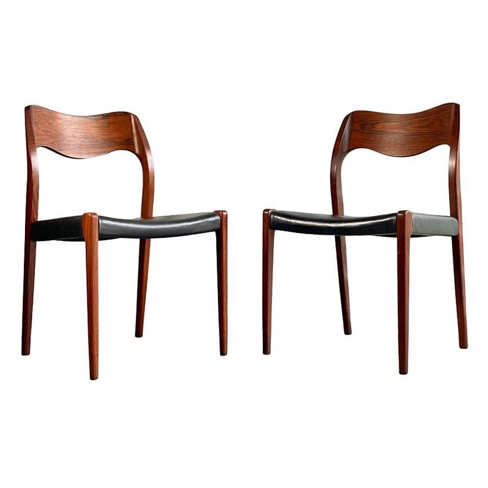 Midcentury Pair, JL Moller Model 71 Dining Chairs in Rosewood, Made in Denmark
