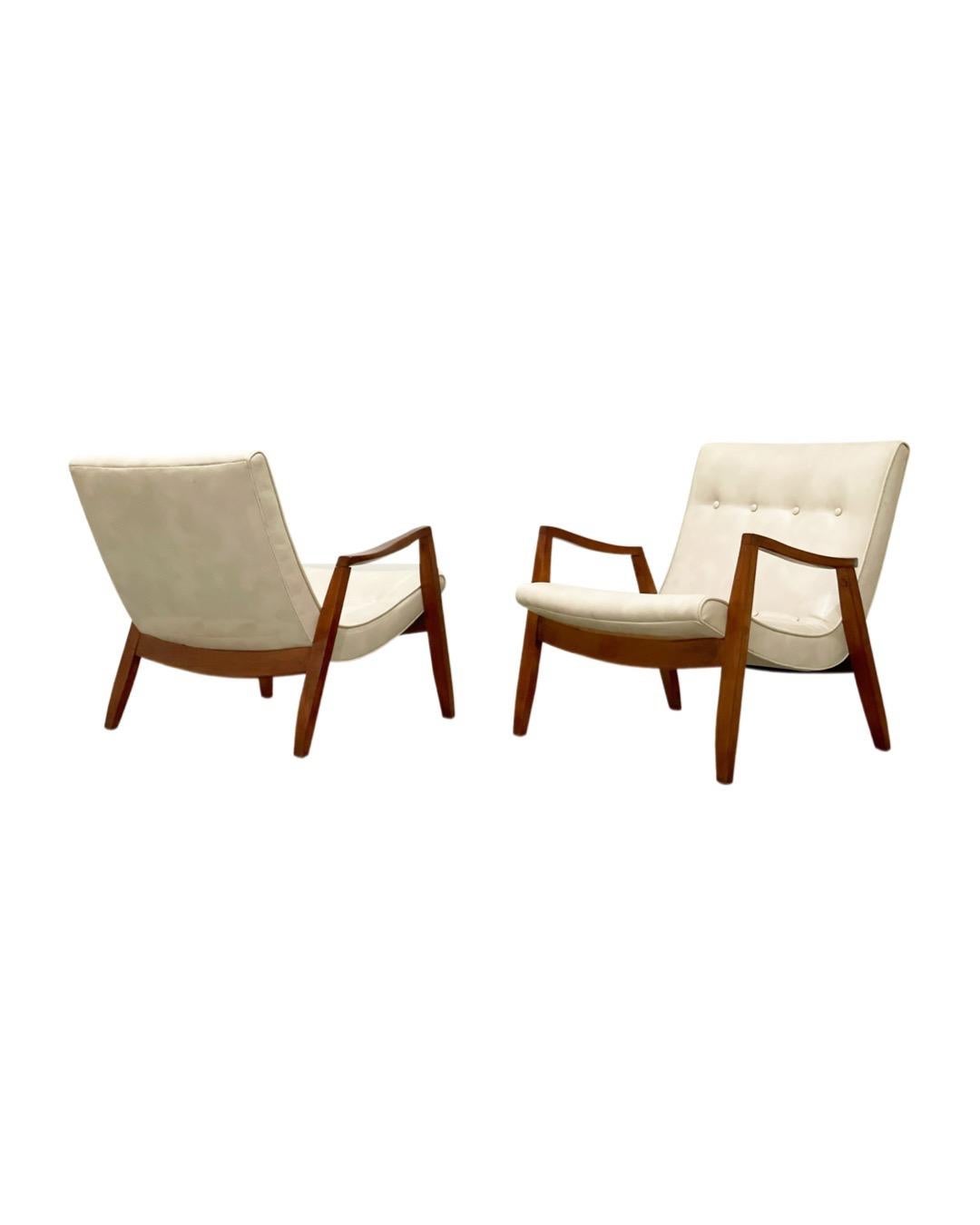 Naugahyde Midcentury Pair Milo Baughman Scoop Lounge Chairs for James Inc, Circa 1953