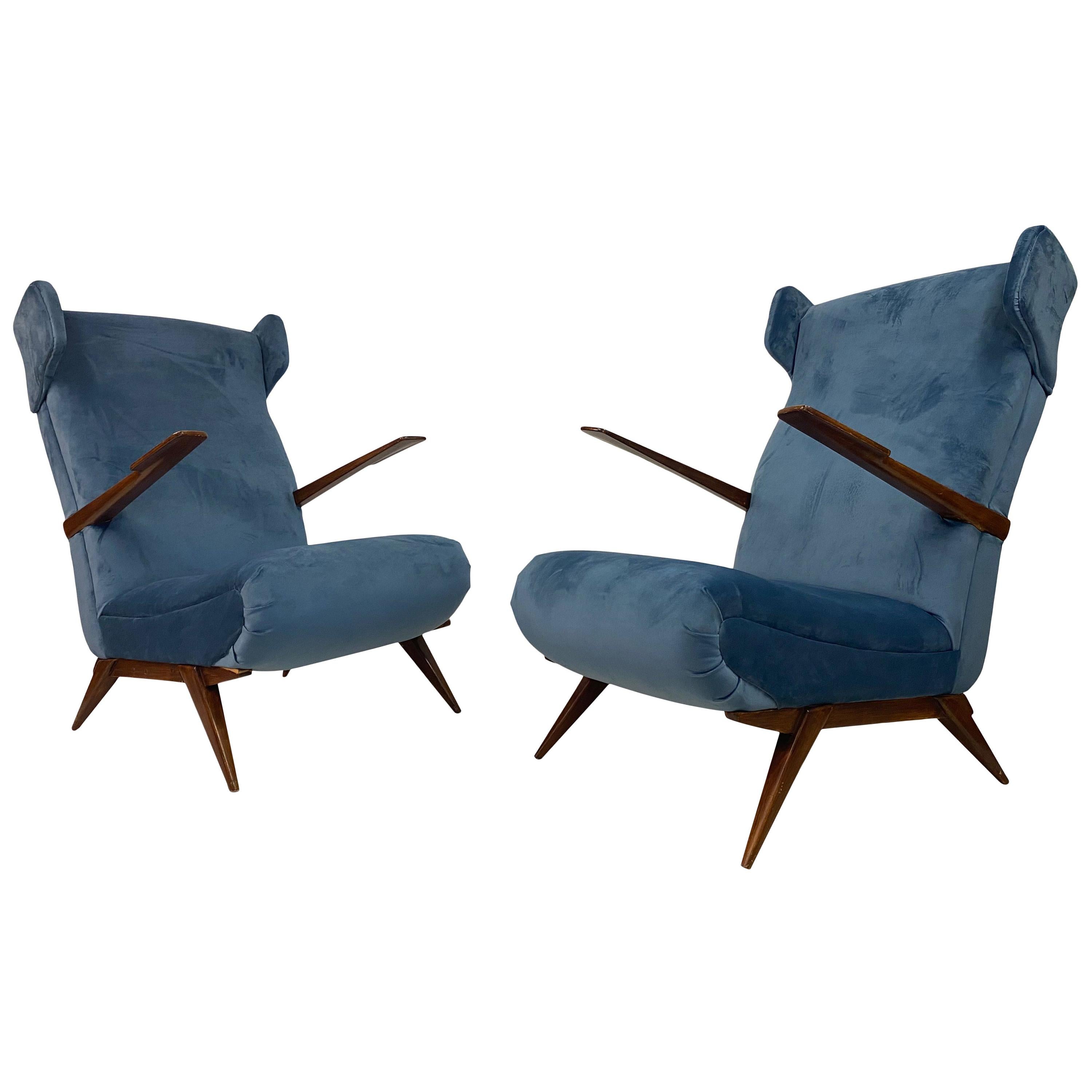Midcentury Pair of 1950s Italian Armchairs in Blue Velvet