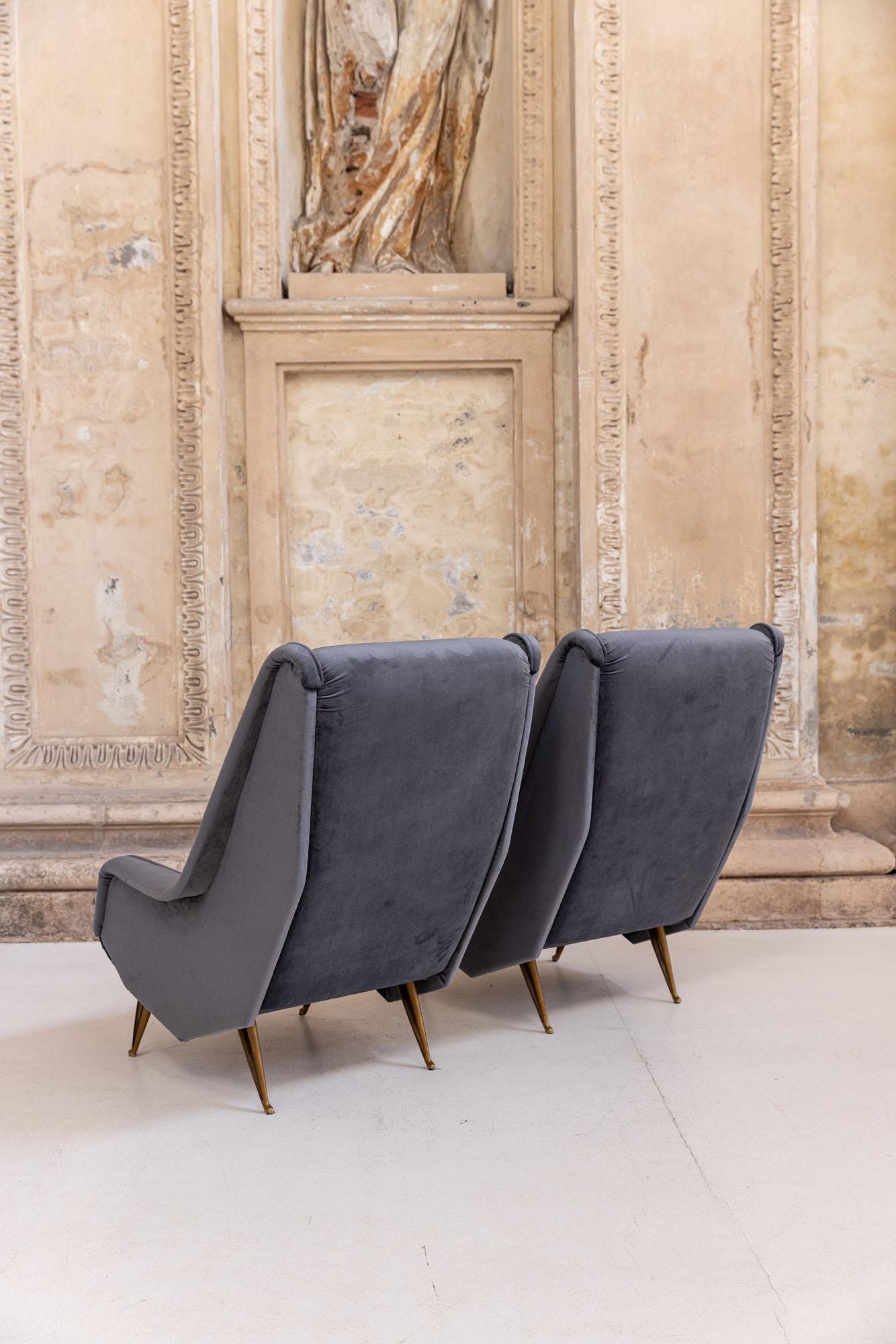 Midcentury pair of armchairs by ISA Bergamo, Italy, 1950 For Sale 10