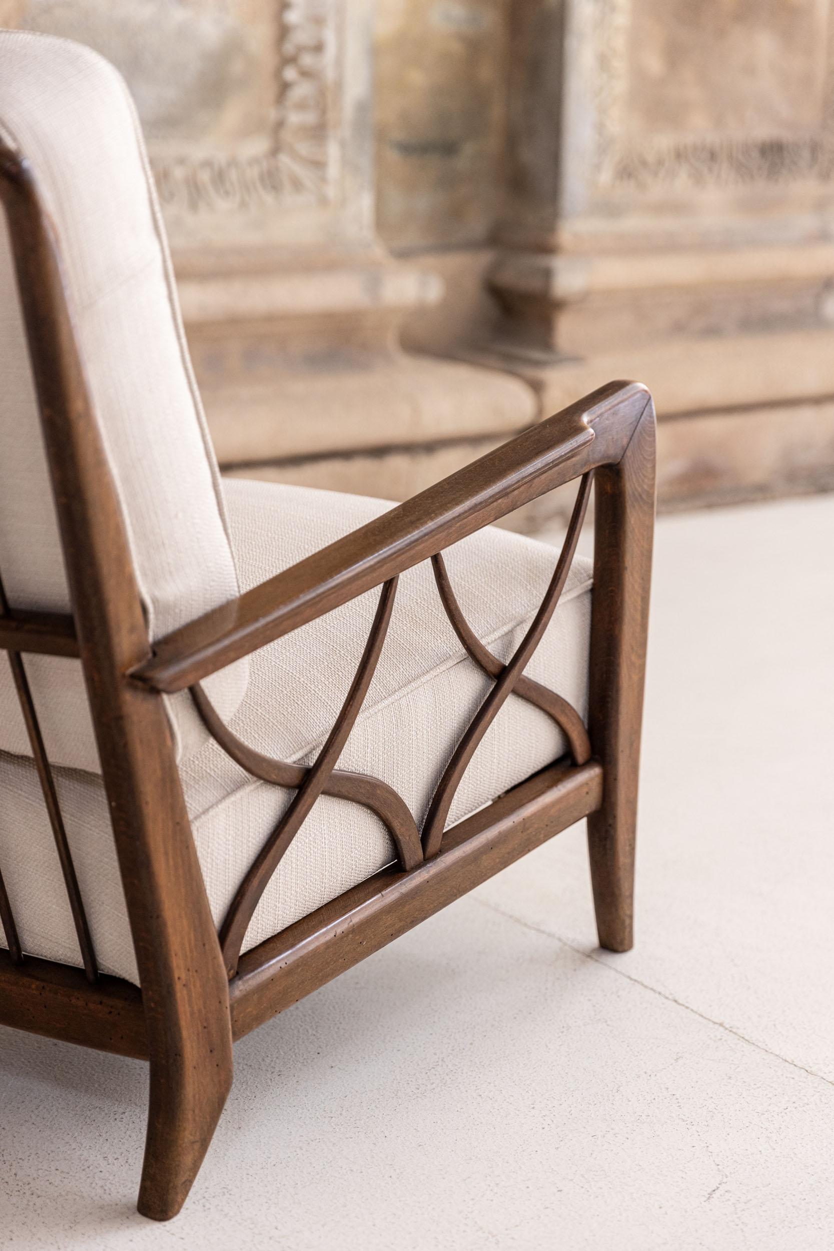 Paar Sessel aus der Mitte des Jahrhunderts, entworfen von Paolo Buffa im Angebot 6