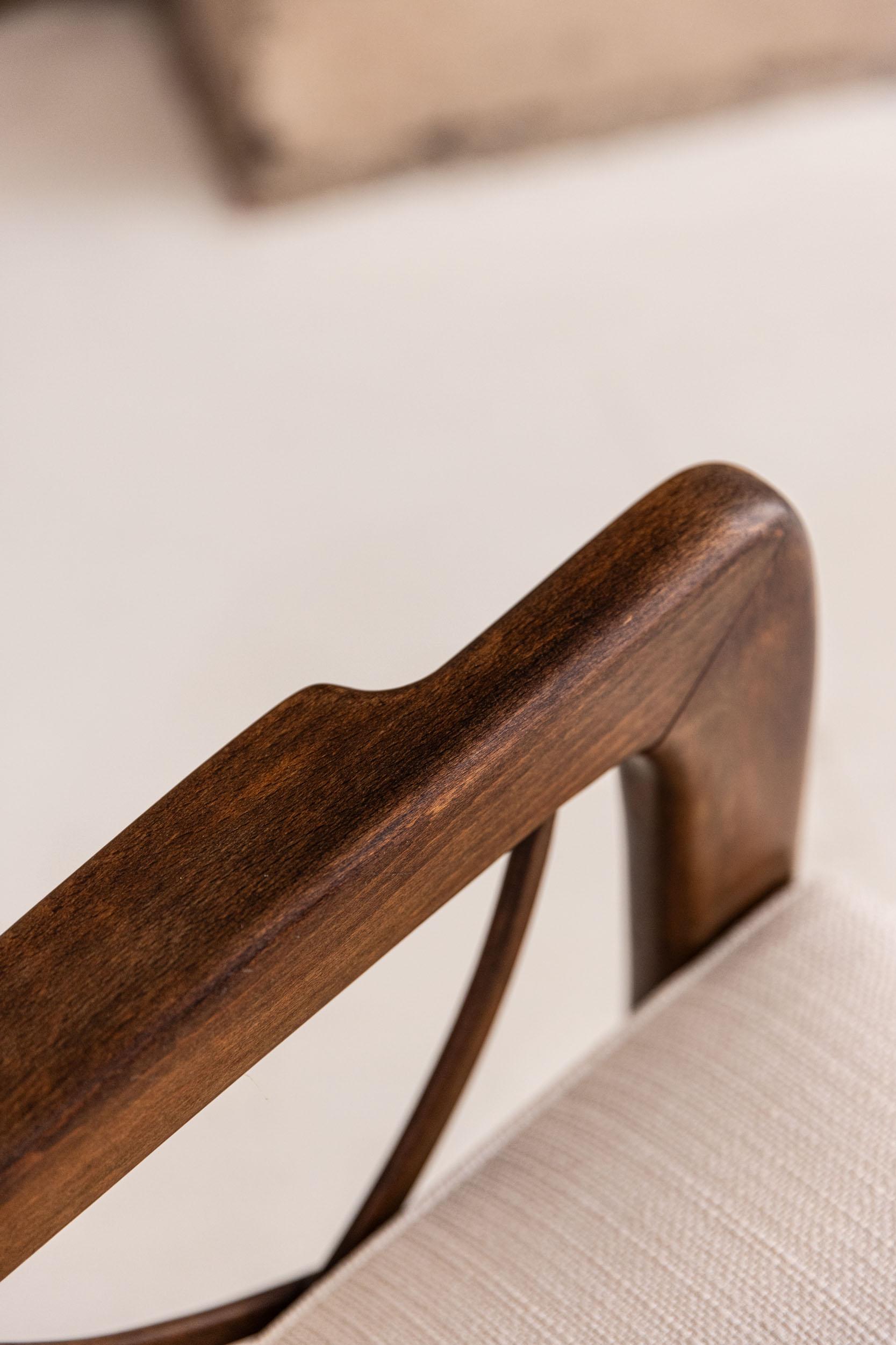 Paar Sessel aus der Mitte des Jahrhunderts, entworfen von Paolo Buffa im Angebot 8