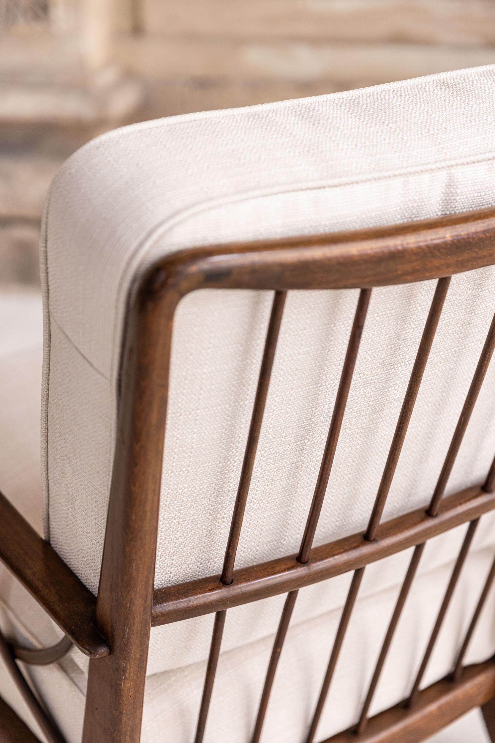 Paar Sessel aus der Mitte des Jahrhunderts, entworfen von Paolo Buffa im Angebot 10