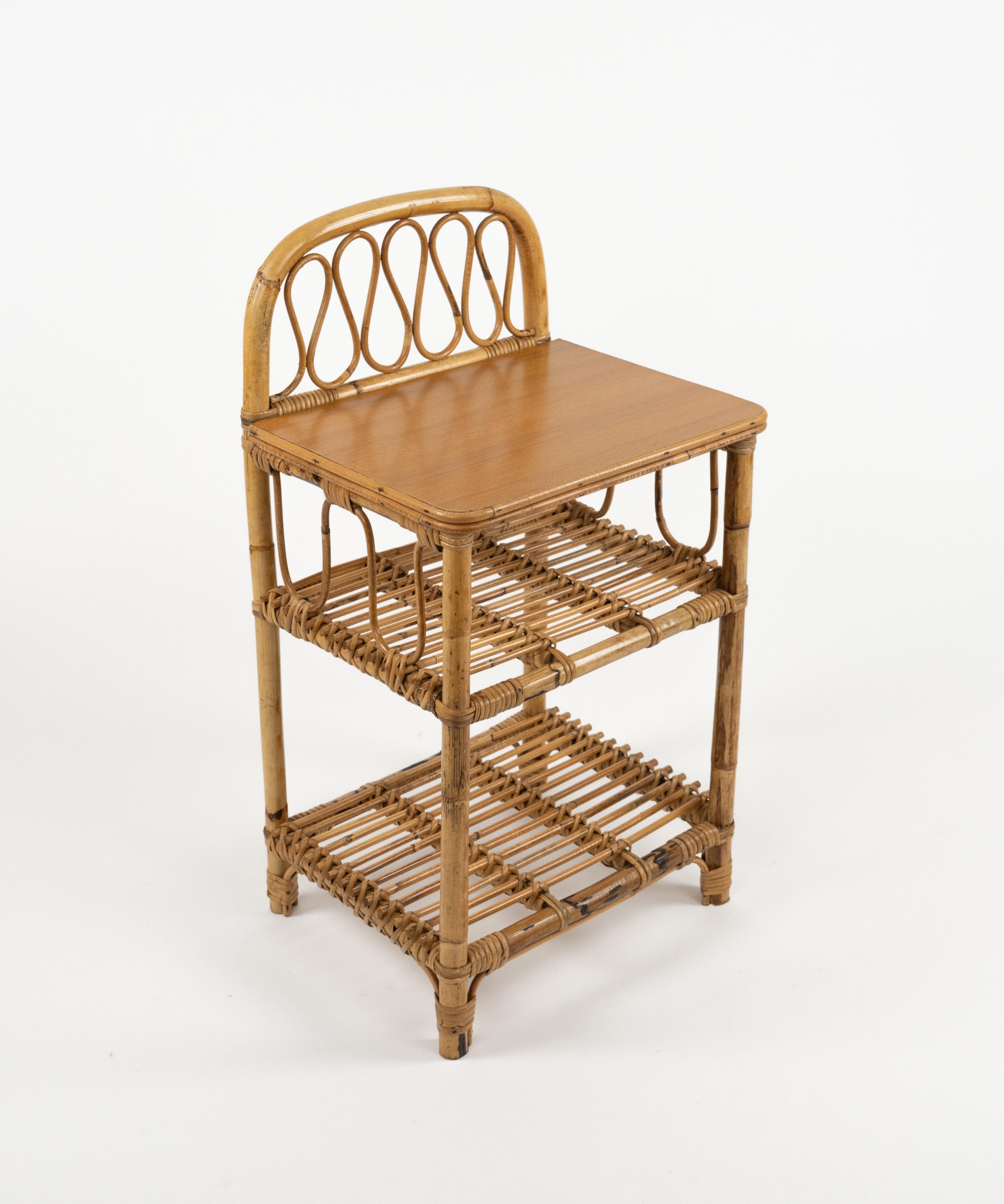 Midcentury Paar Bad Beistelltische aus Bambus und Rattan, Italien 1960er Jahre im Angebot 5