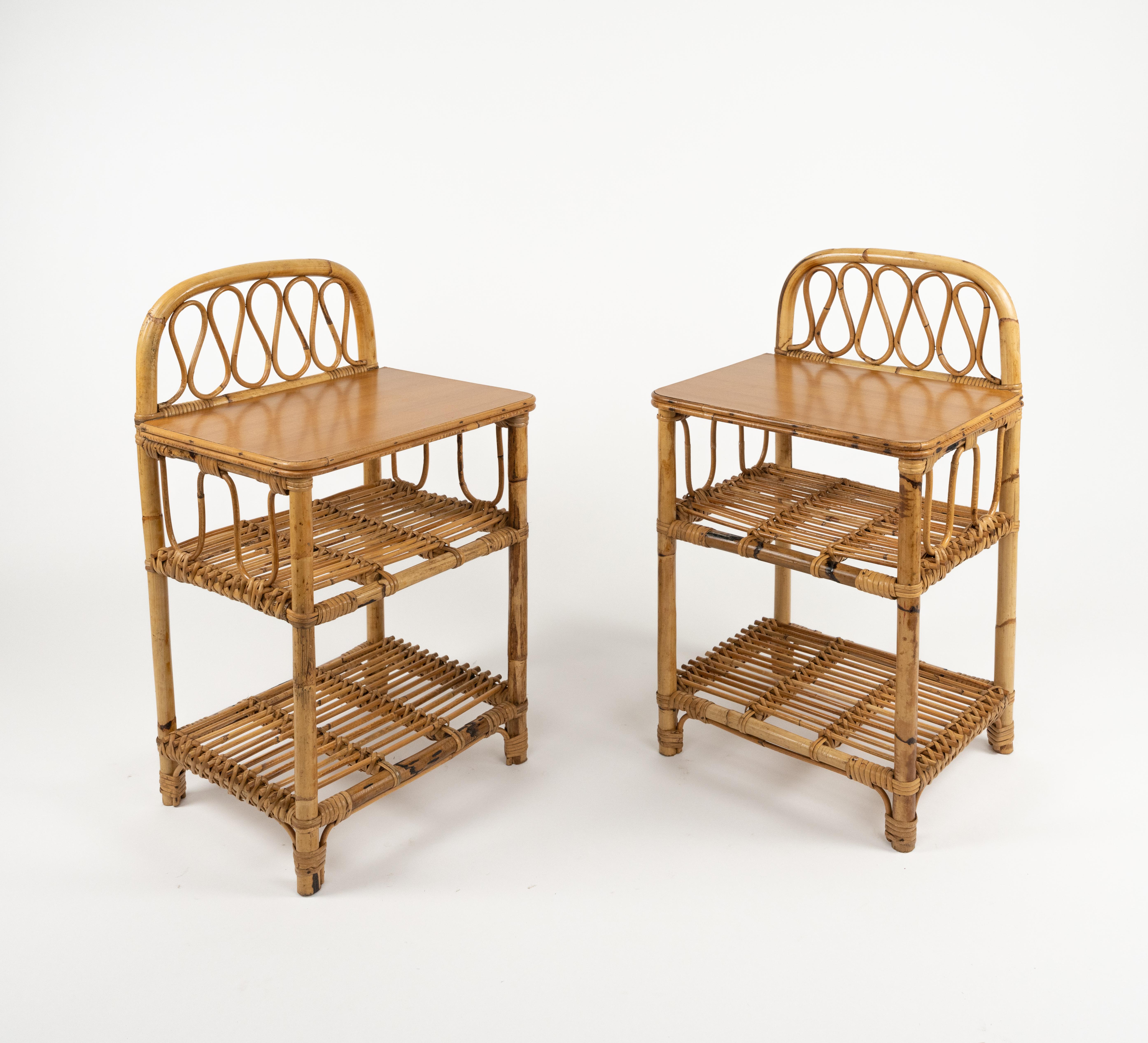Midcentury Paar Bad Beistelltische aus Bambus und Rattan, Italien 1960er Jahre im Angebot 11