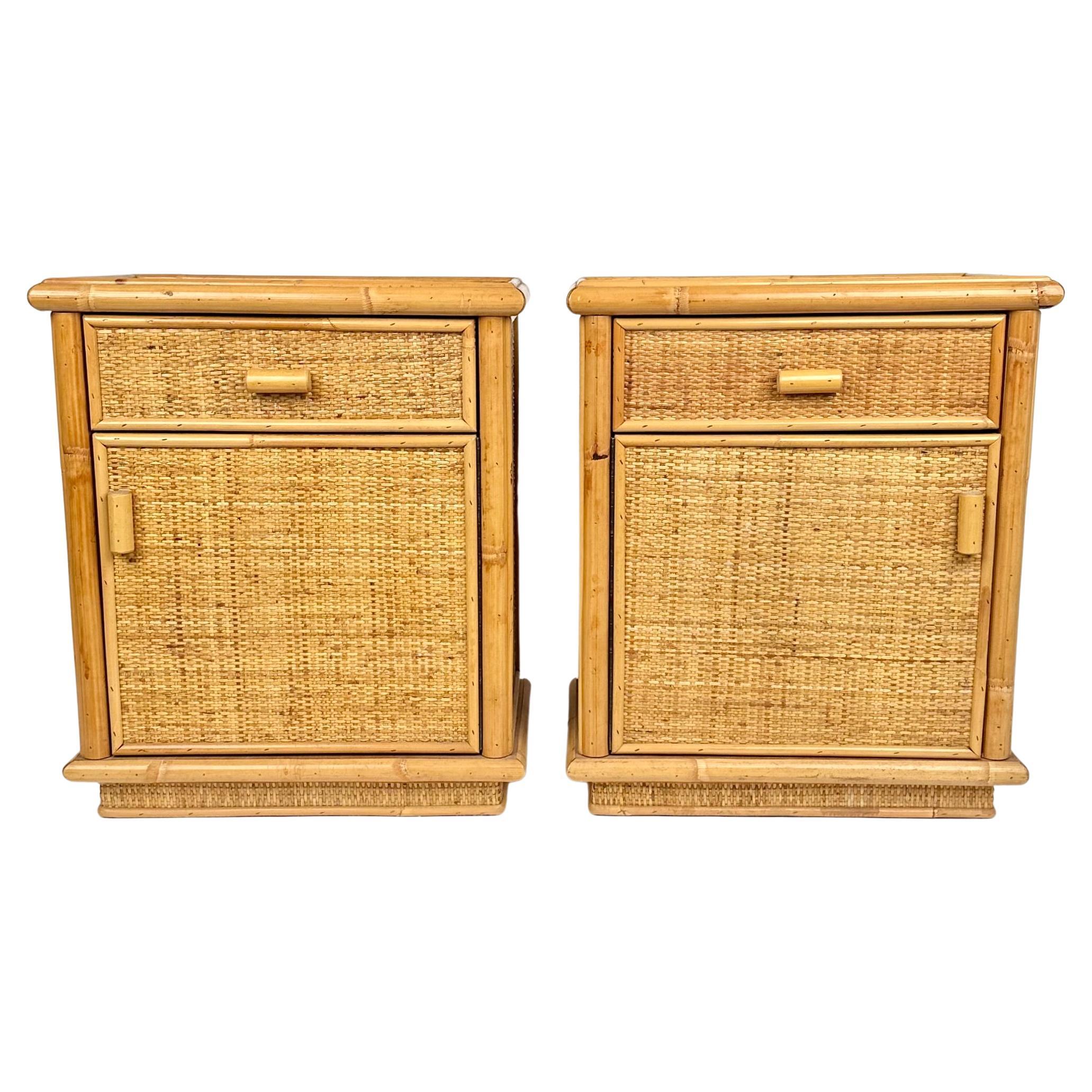 Midcentury Pair of Bed Side Tables Nightstands in Bamboo & Rattan, Italy, 1970s For Sale 7
