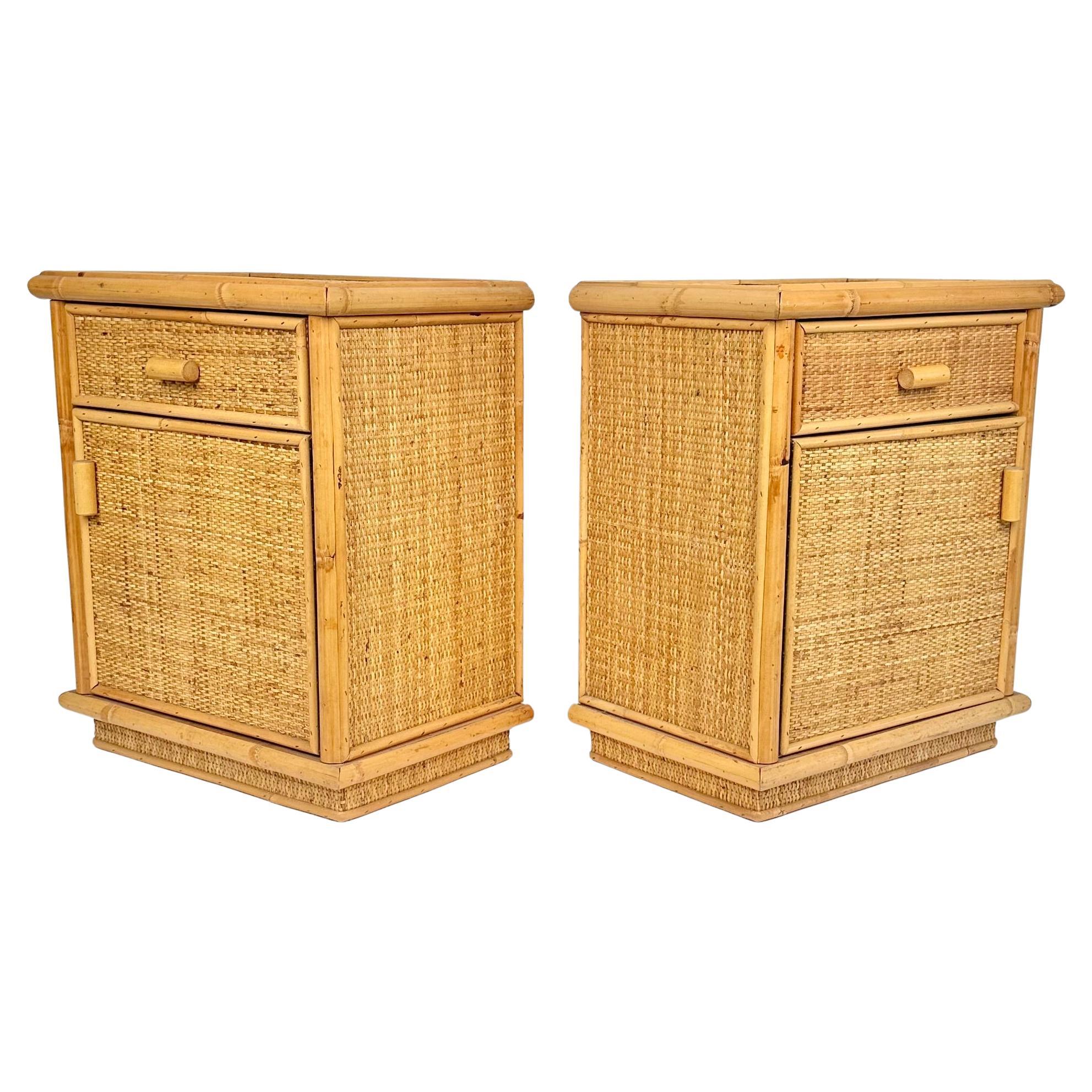 Mid-Century Modern Midcentury Pair of Bed Side Tables Nightstands in Bamboo & Rattan, Italy, 1970s For Sale