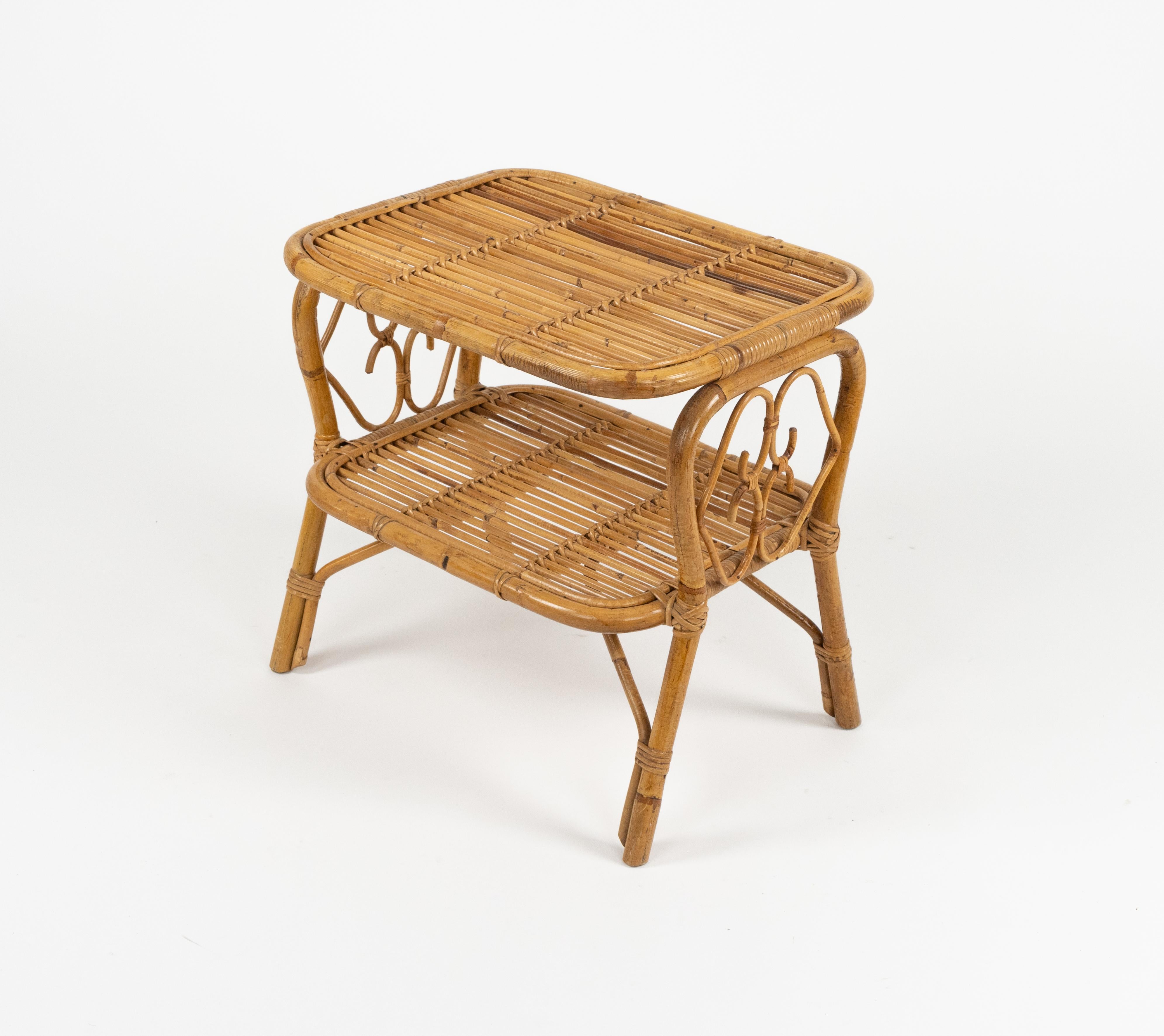 Paar Nachttische aus der Mitte des Jahrhunderts Nachttische aus Rattan und Bambus, Italien 1960er Jahre im Angebot 3