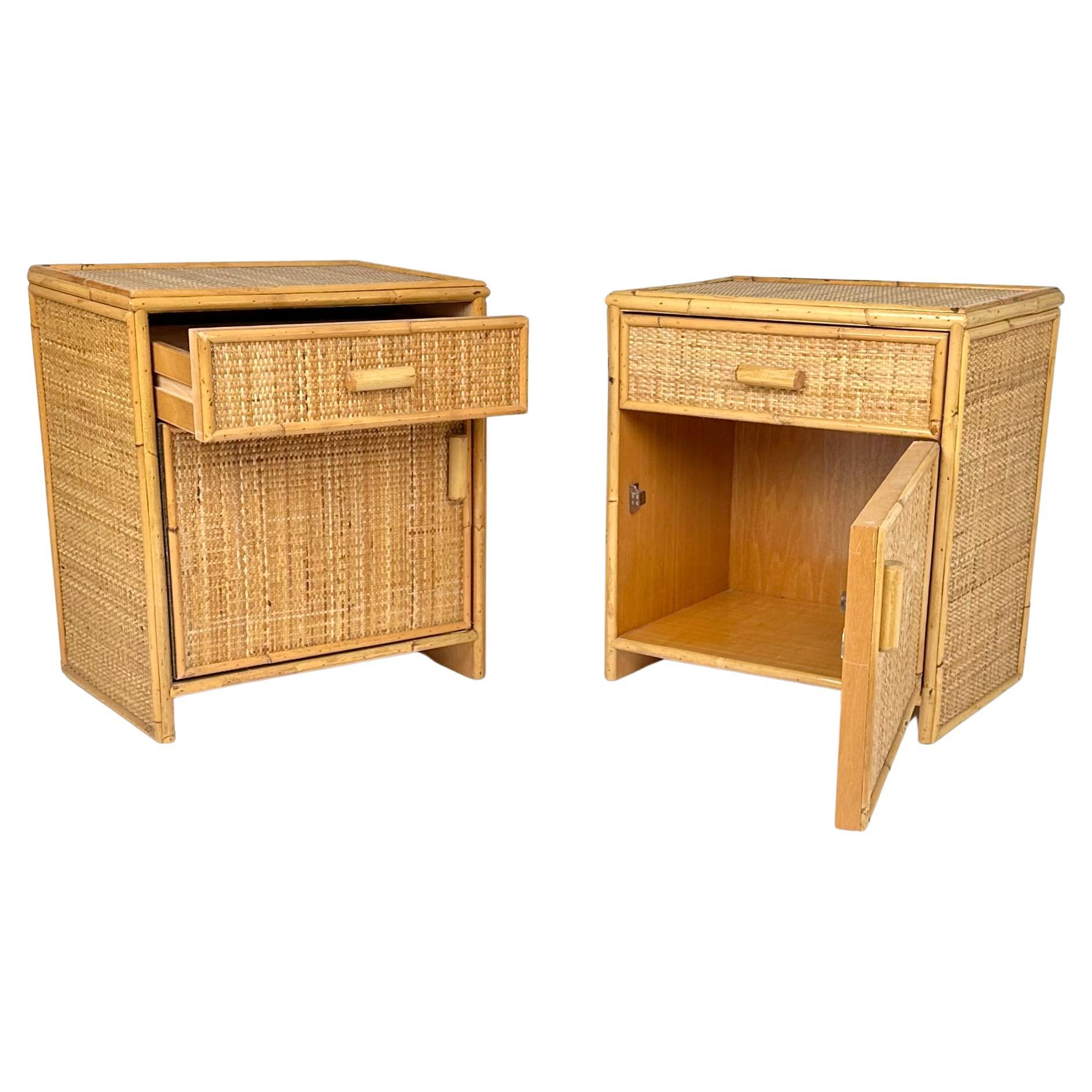 Midcentury Pair of Bedside Tables Nightstands in Bamboo & Rattan, Italy 1970s In Good Condition For Sale In Rome, IT