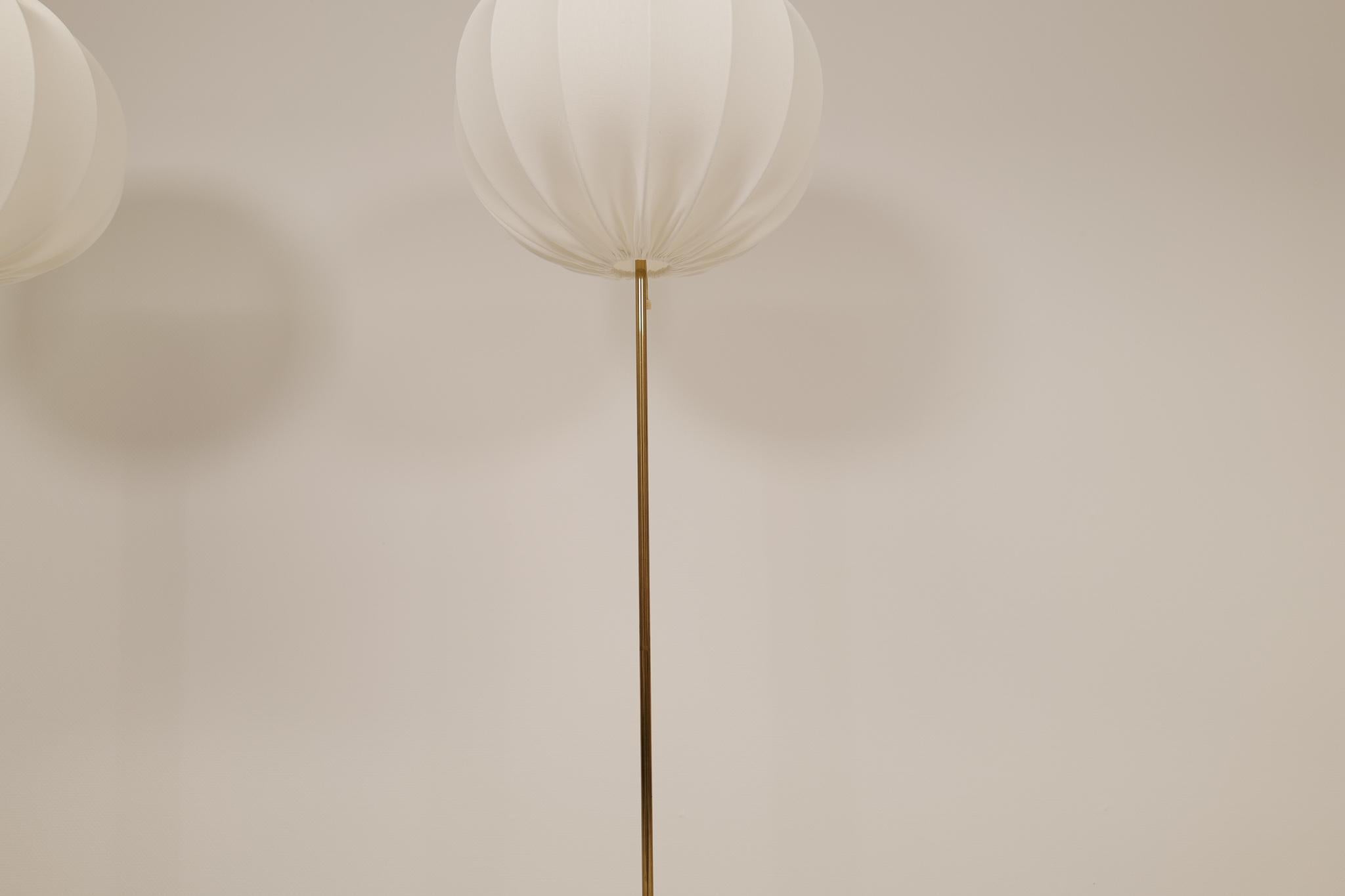 Midcentury Pair of Brass Floor Lamps Bergboms G-025, Sweden, 1960s 1