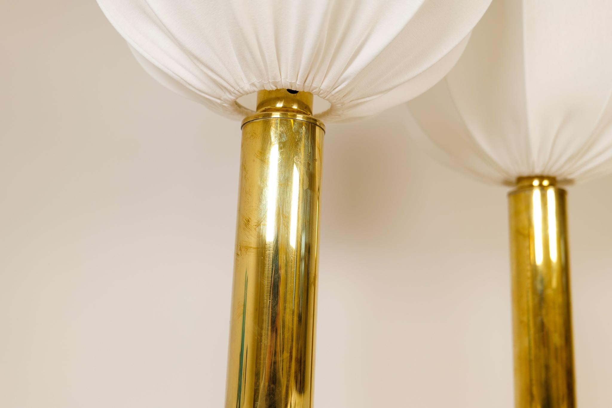 Midcentury Pair of Brass Table Lamps by Kosta Elarmatur, Sweden, 1960s For Sale 5