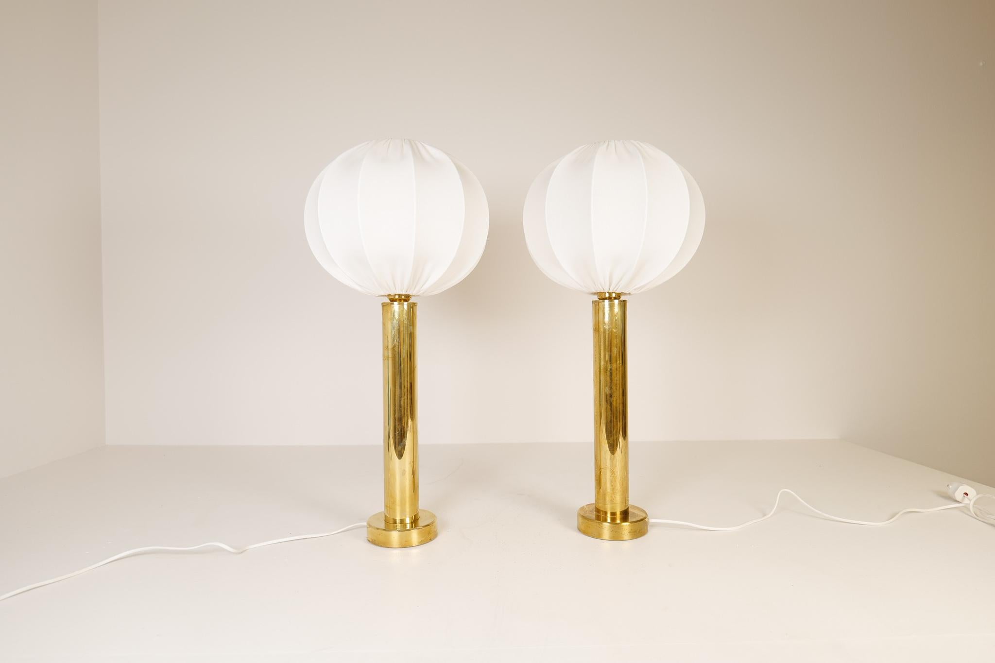 Mid-20th Century Midcentury Pair of Brass Table Lamps by Kosta Elarmatur, Sweden, 1960s For Sale