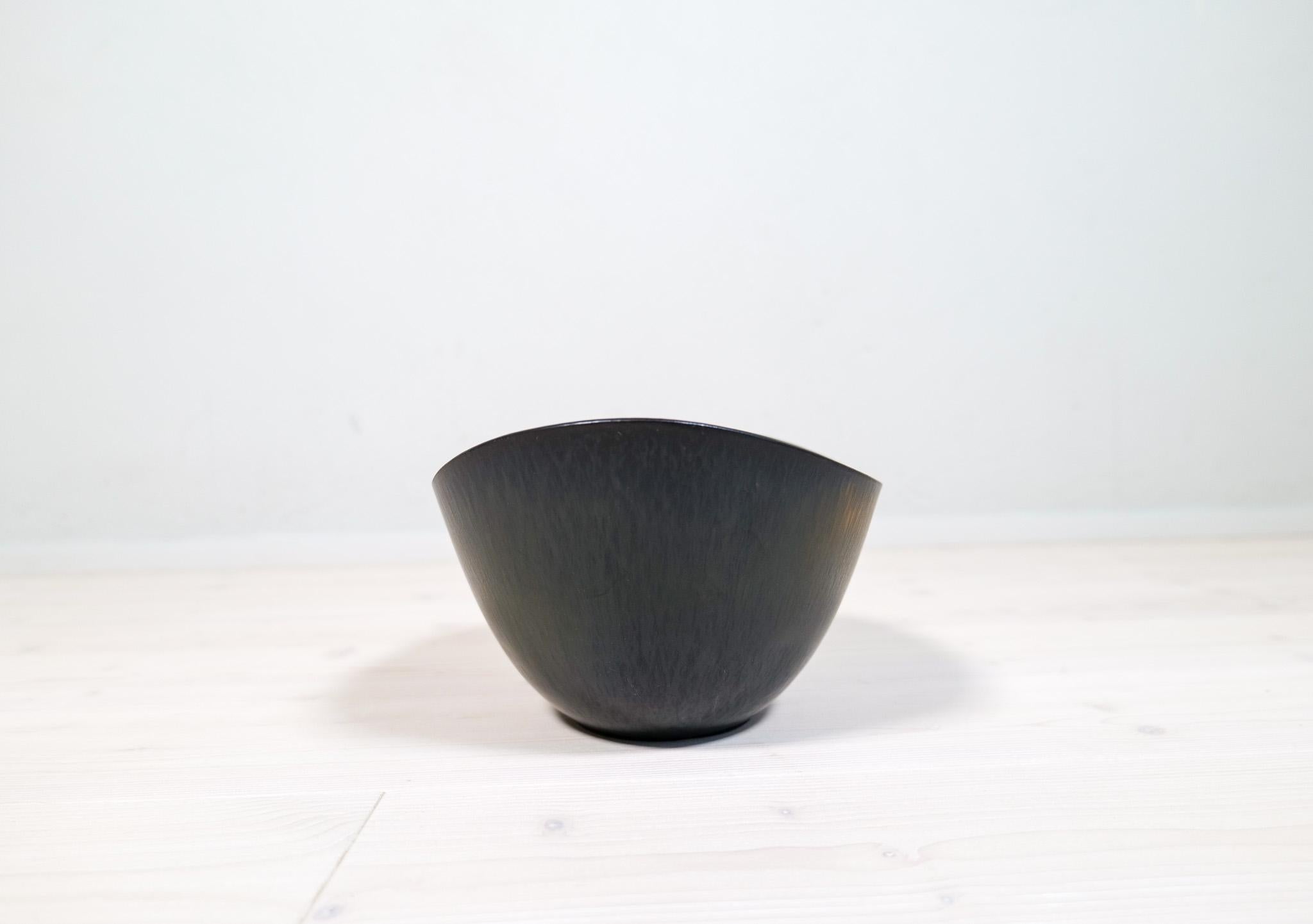 Midcentury Modern Pair of Ceramic Bowls Rörstrand Gunnar Nylund, Sweden For Sale 7