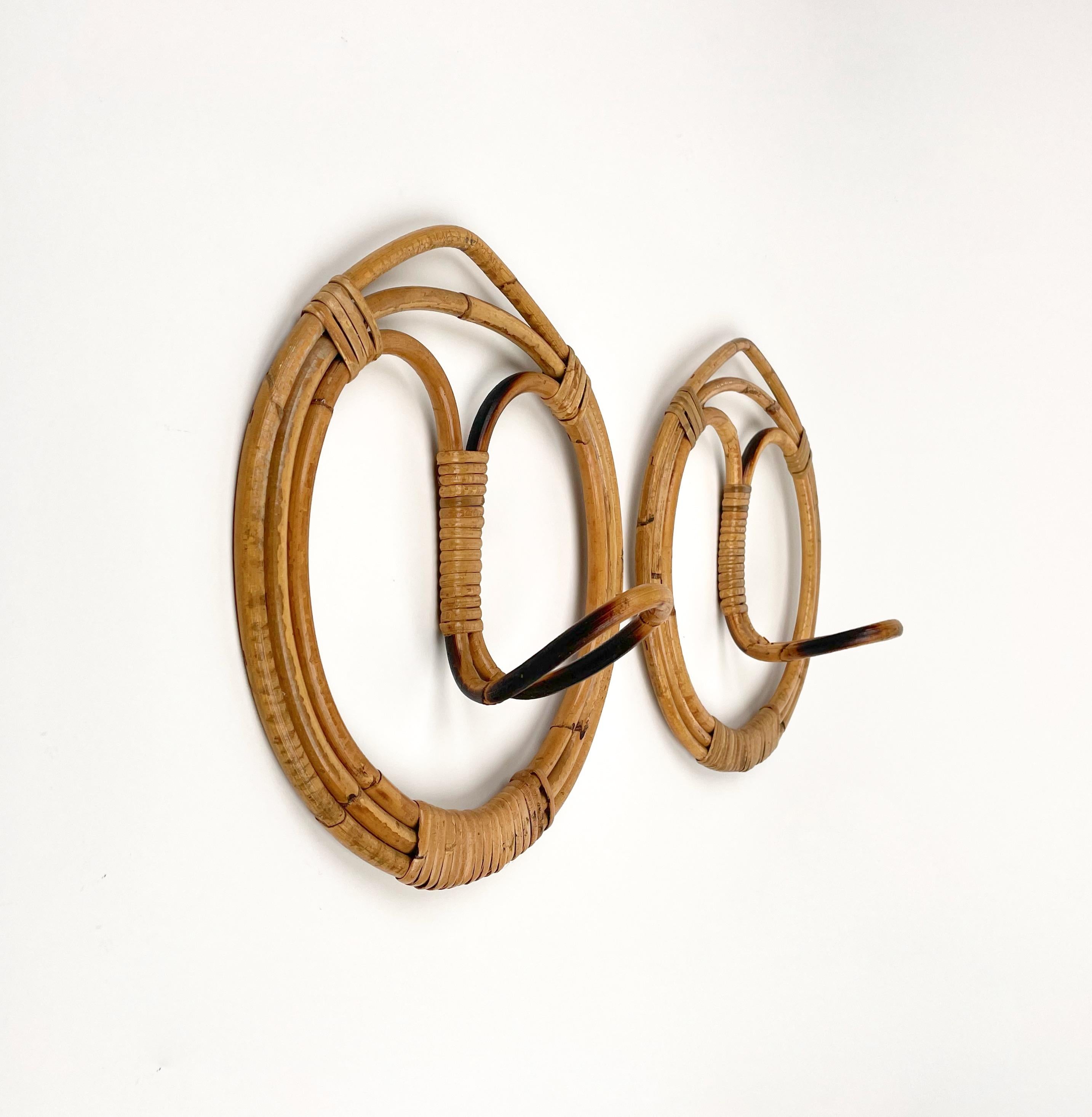 Midcentury Pair of Coat Rack in Rattan & Bamboo, Italy 1960s In Good Condition For Sale In Rome, IT