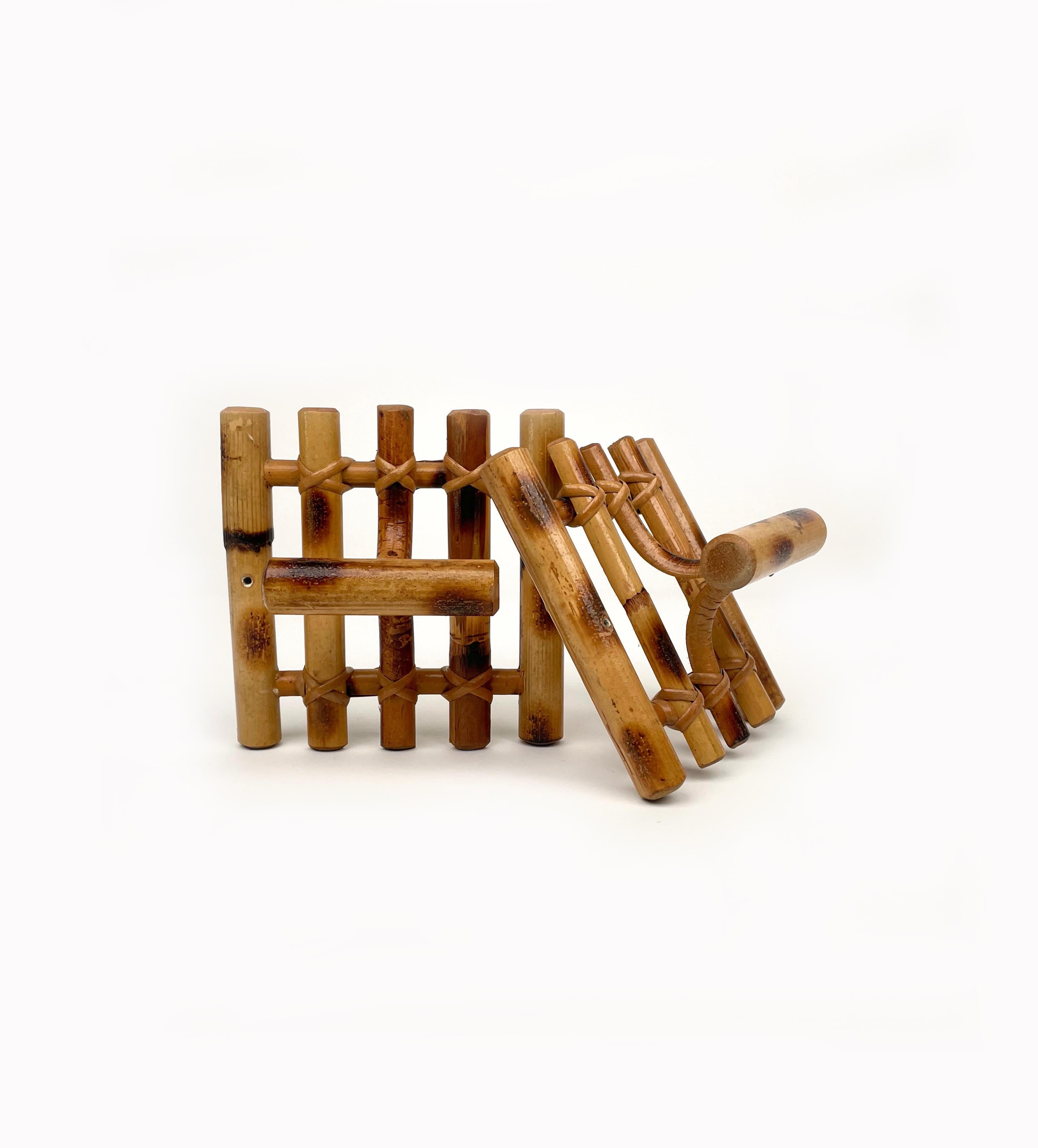 Midcentury Pair of Coat Rack Stand in Bamboo & Rattan, Italy 1970s For Sale 4
