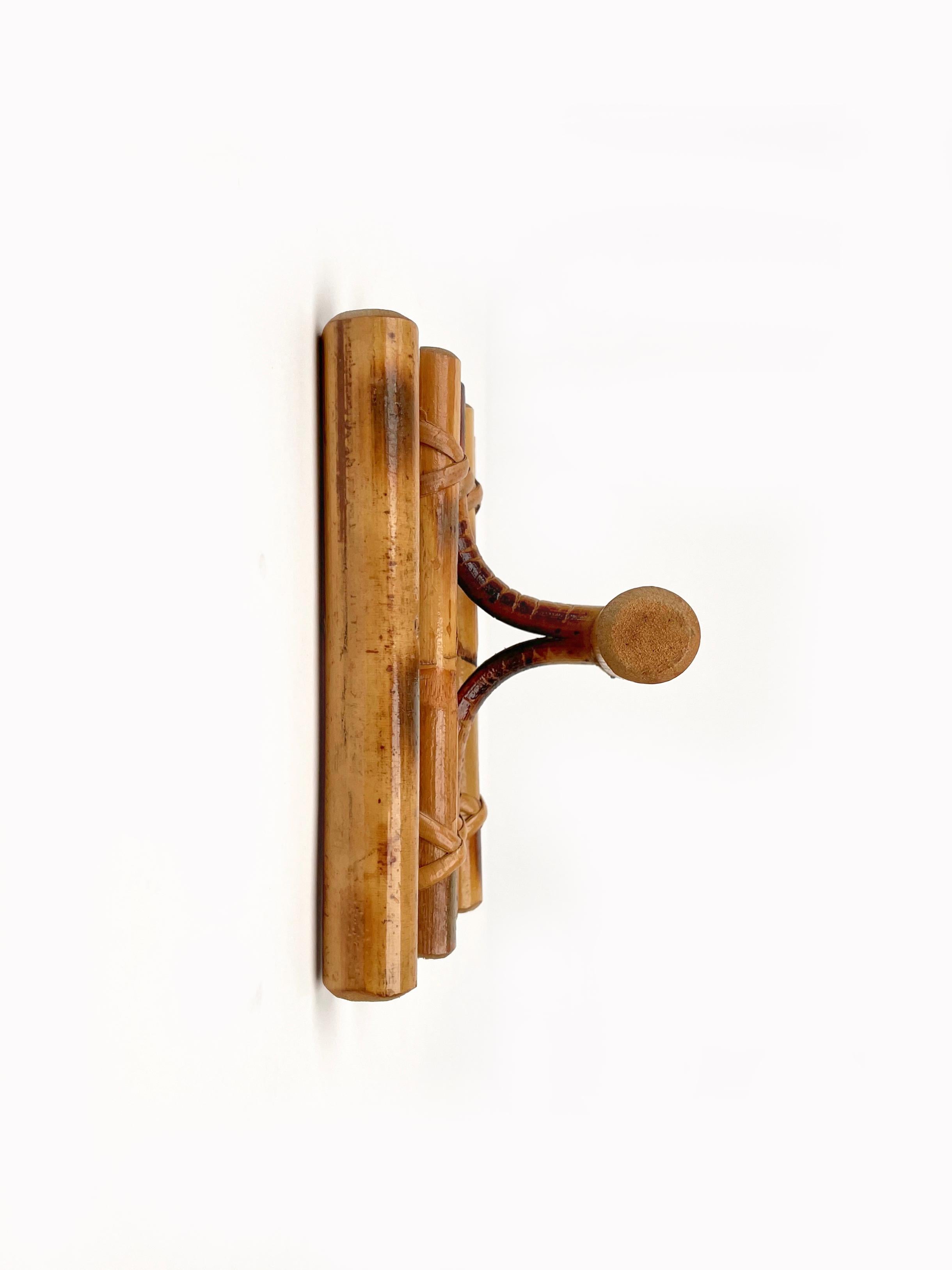 Midcentury Pair of Coat Rack Stand in Bamboo & Rattan, Italy 1970s For Sale 2