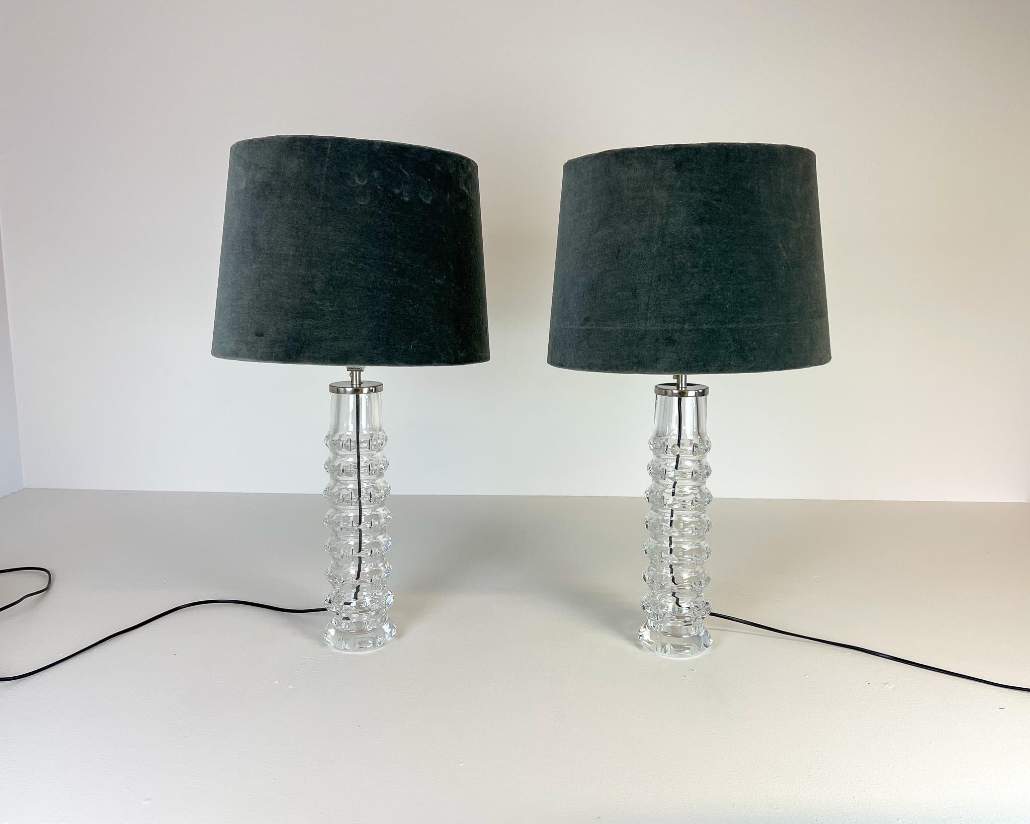 Scandinavian Modern Midcentury Pair of Crystal Lamps by Carl Fagerlund for Orrefors Sweden, 1970s For Sale
