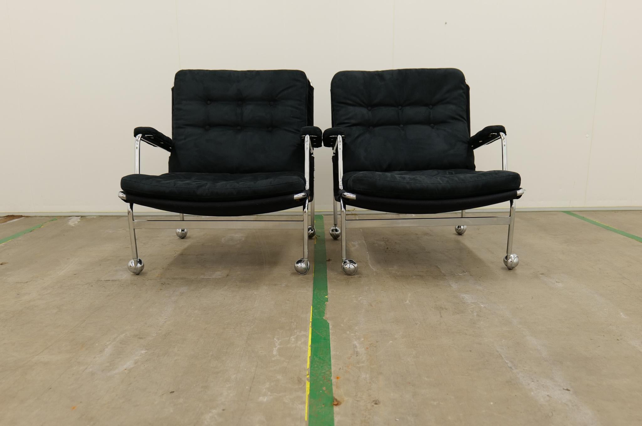 Midcentury Pair of Easy Chairs Model Karin by Bruno Mathsson Sweden 1969  3