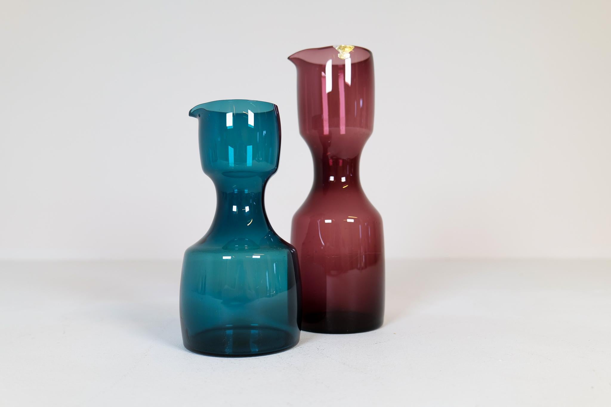 Mid-Century Modern Paire Midcentury  Vases Gullaskruf conçus par Kjell Blomberg, Suède, années 1950 en vente