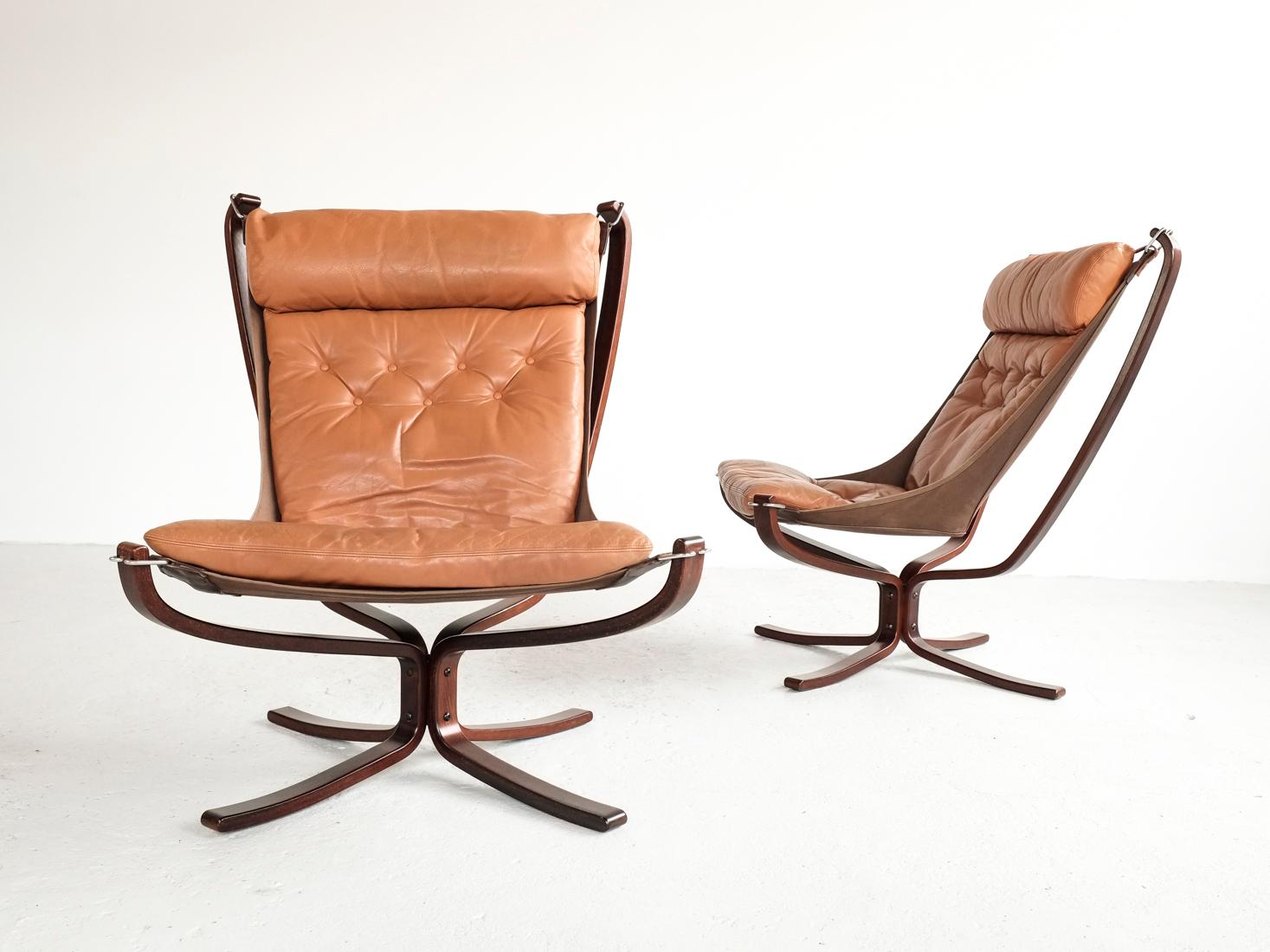 Midcentury Pair of High-Back Falcon Chairs by Sigurd Ressell for Vatne Møbler In Good Condition In Beveren, BE
