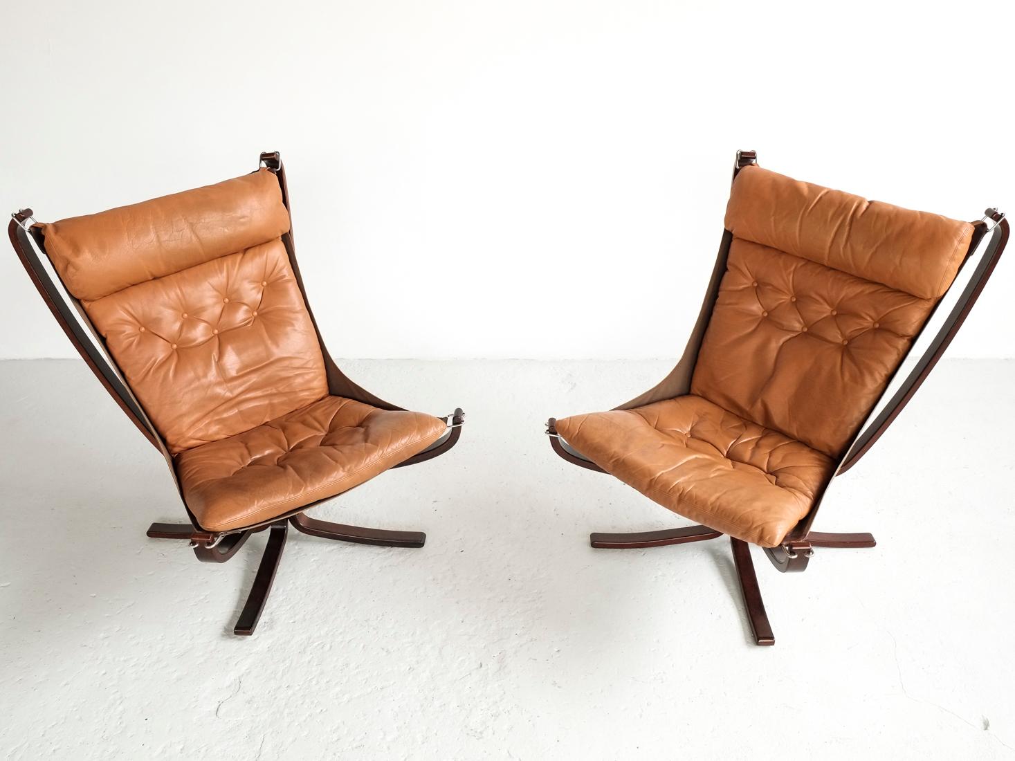 20th Century Midcentury Pair of High-Back Falcon Chairs by Sigurd Ressell for Vatne Møbler