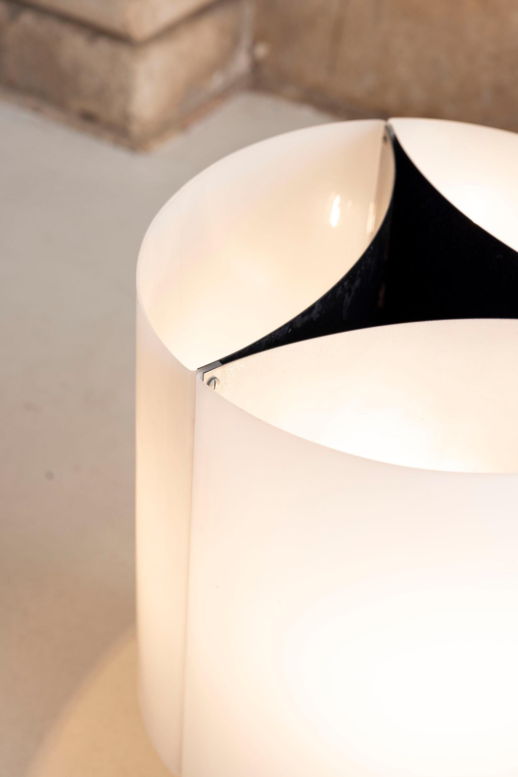 Brass Midcentury pair of lamps 526 model G and P by Massimo Vignelli for Arteluce