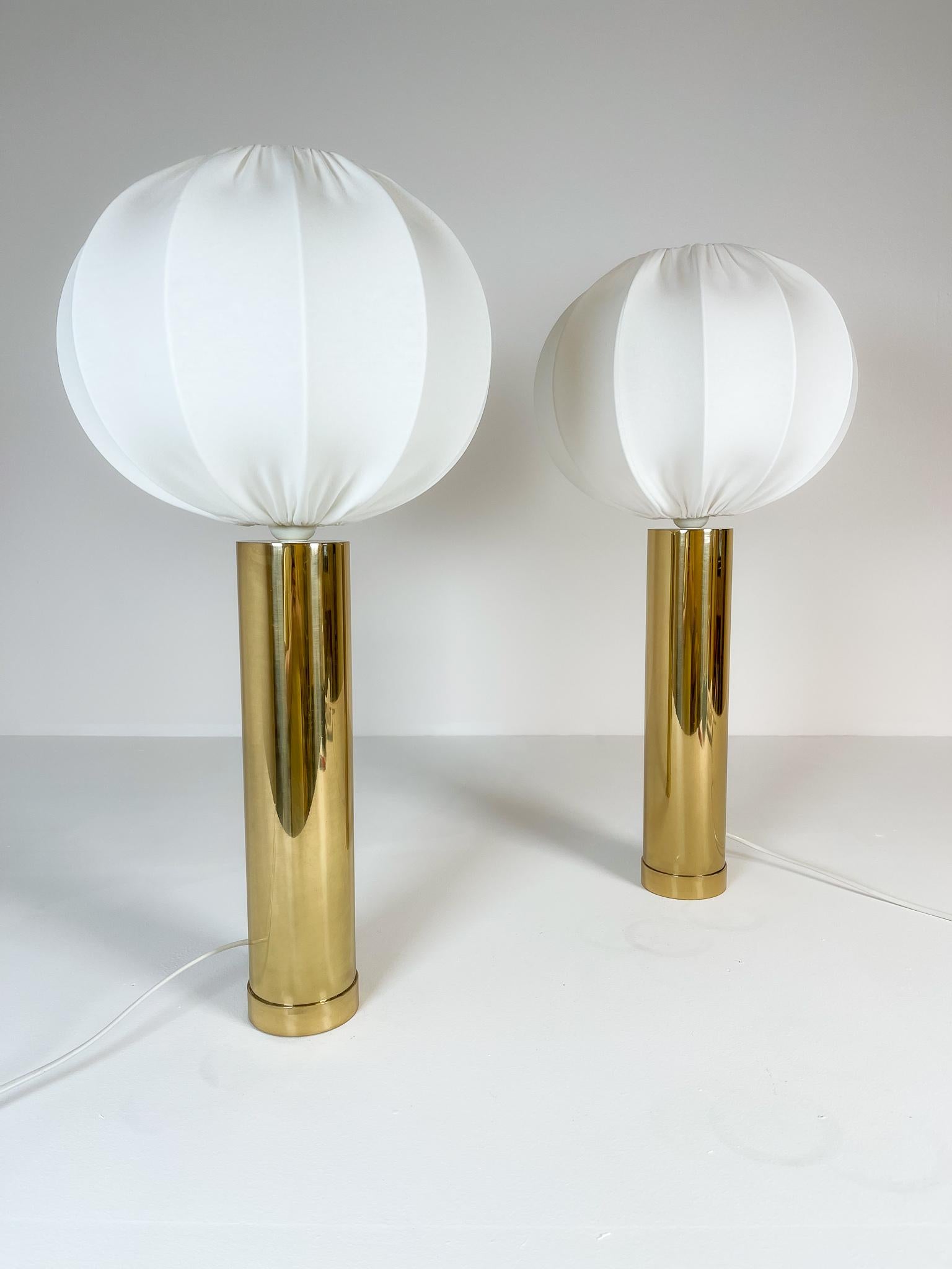 Mid-Century Modern Midcentury Pair of Large Brass Bergboms B-010 Table Lamps, 1960s, Sweden