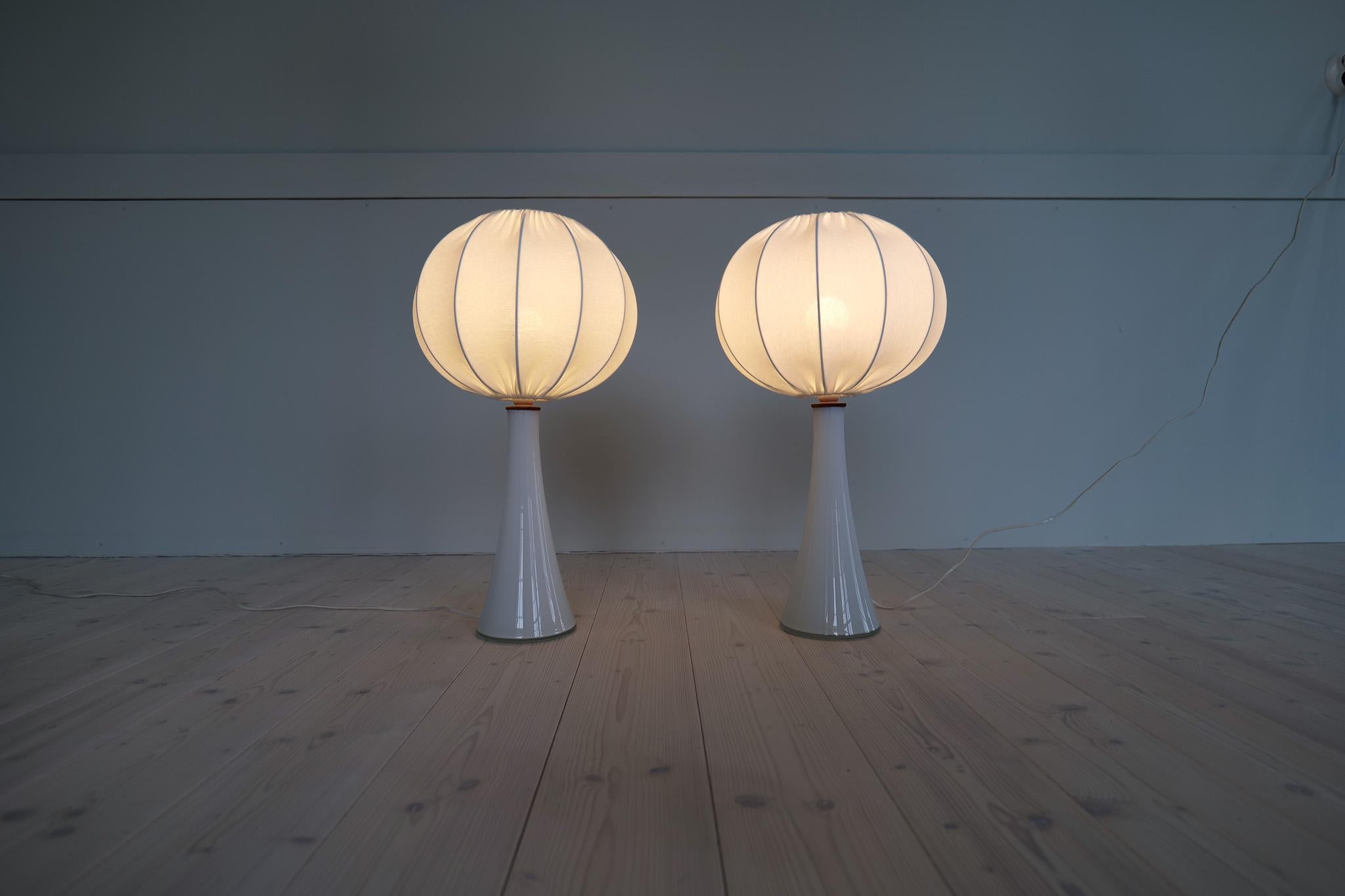 Midcentury Pair of Opaline Glass Table Lamps Cotton Shades Bergboms Sweden, 1960 For Sale 4