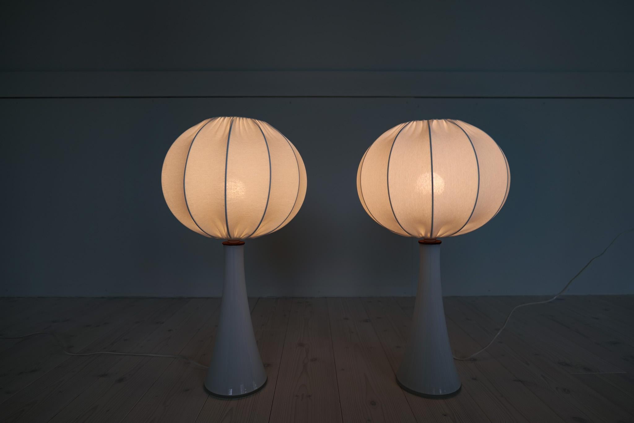 Midcentury Pair of Opaline Glass Table Lamps Cotton Shades Bergboms Sweden, 1960 For Sale 5
