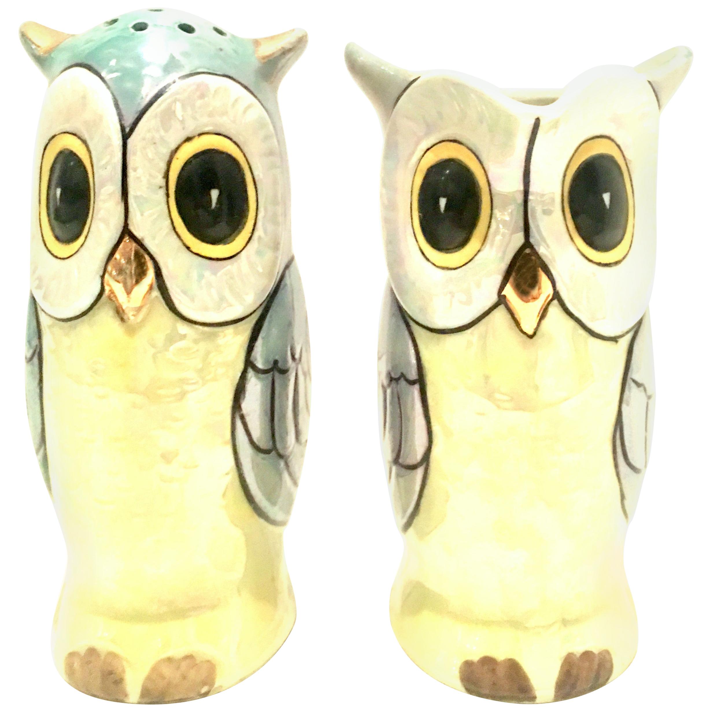 Midcentury Pair of Porcelain Japanese Luster Ware "Owl" Serving Pieces, Set of 2 For Sale