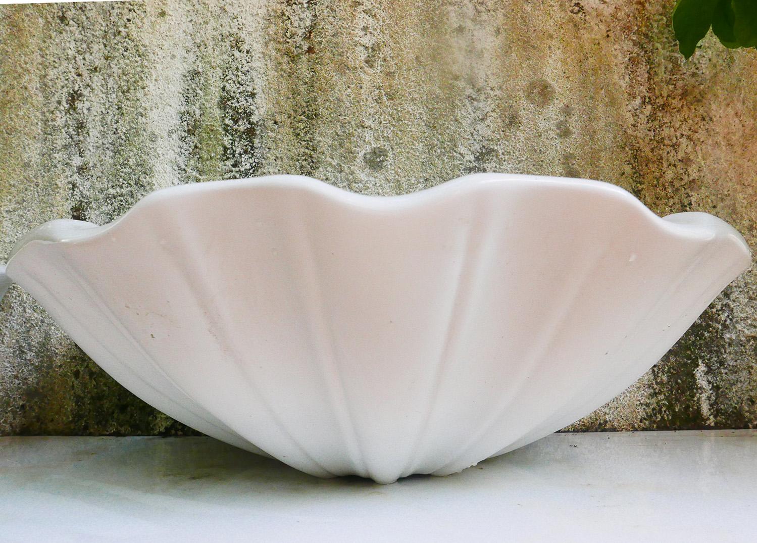 Midcentury Pair of Porcelain Wash basins, Antonia Campi for Lavenite Ginori 1960 1