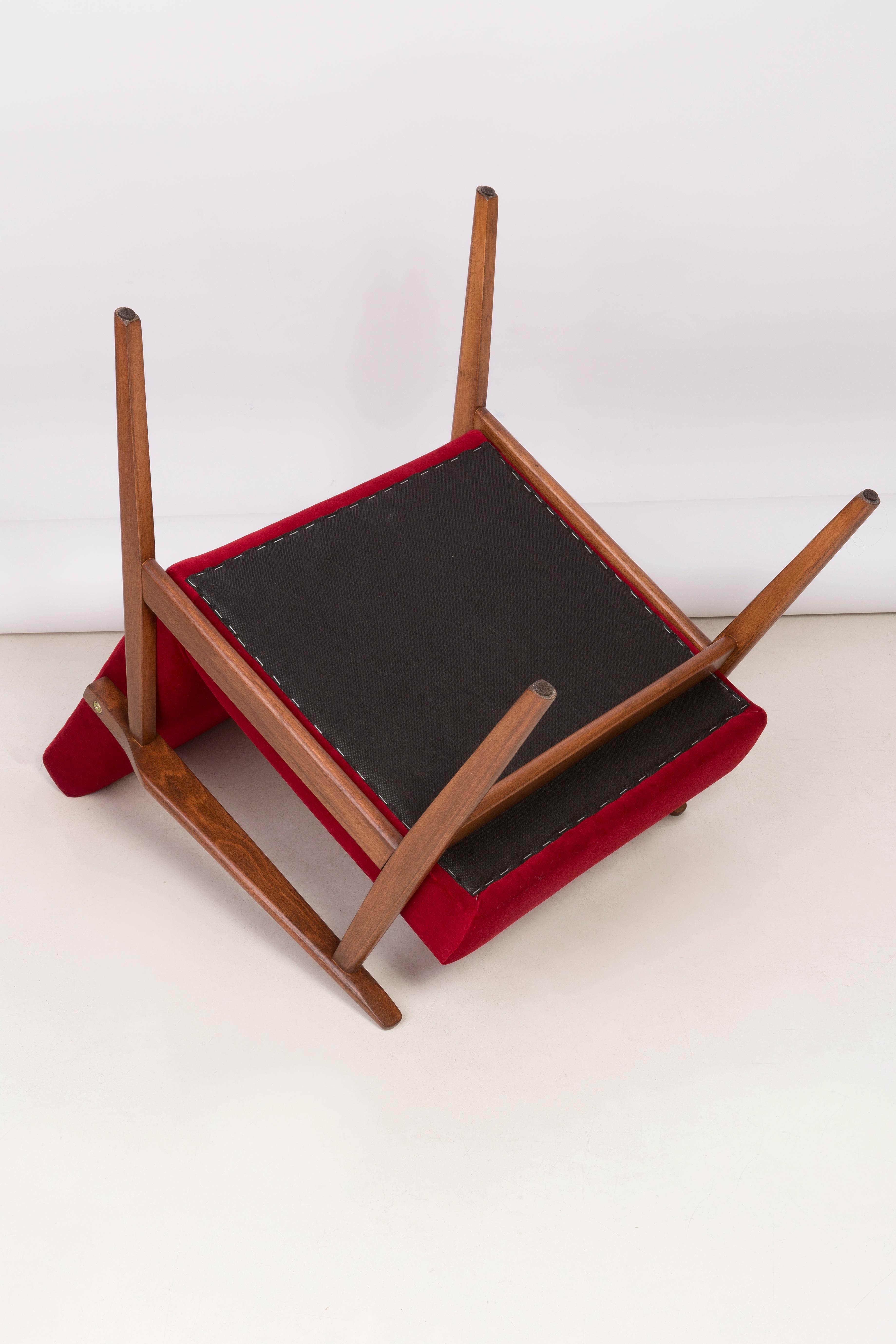 Paire de fauteuils Dante en velours rouge:: années 1960 en vente 7