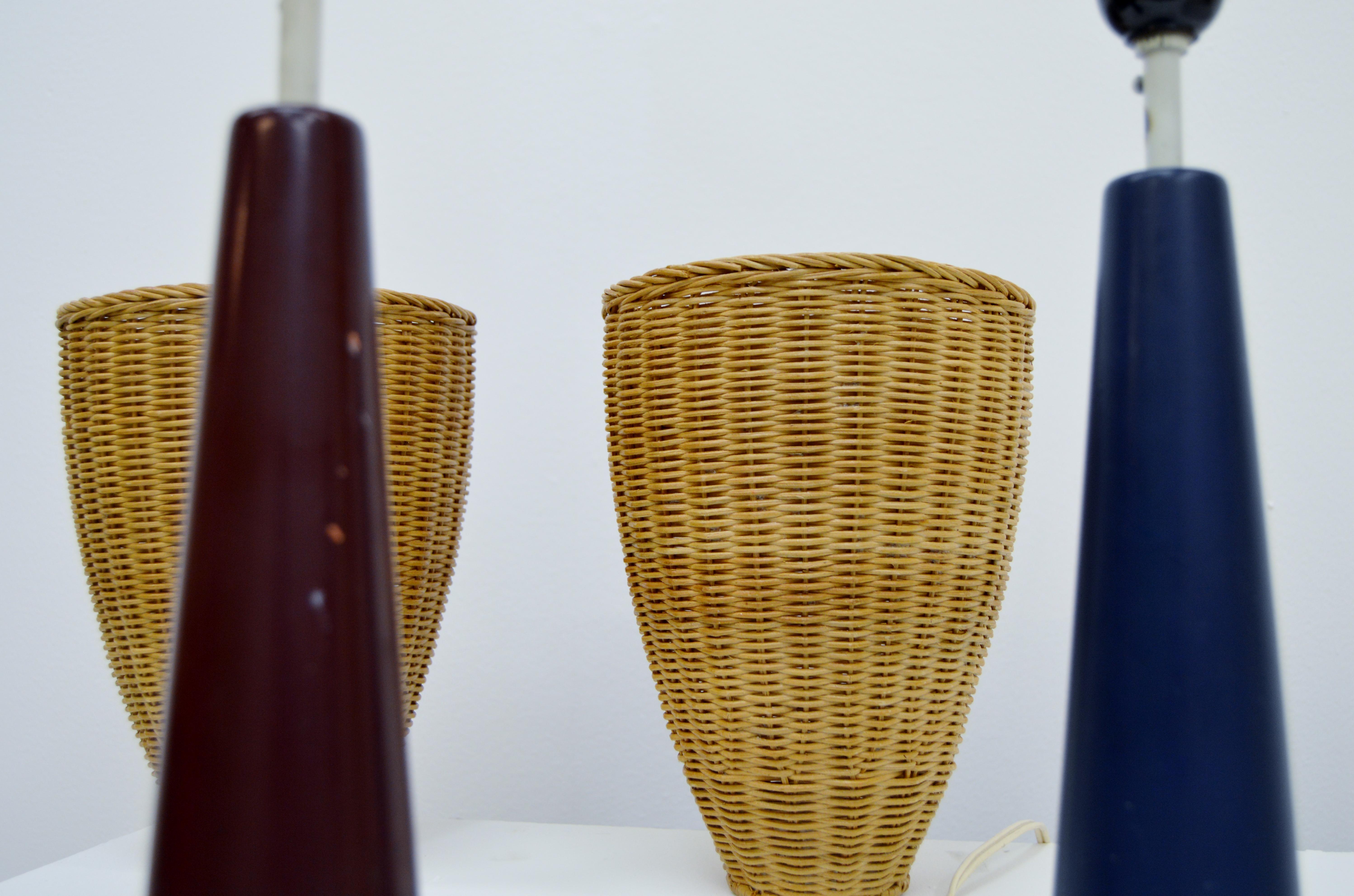 Midcentury Pair of Scandinavian Modern Bergbom Cone Shaped Table Lamps (Metall) im Angebot