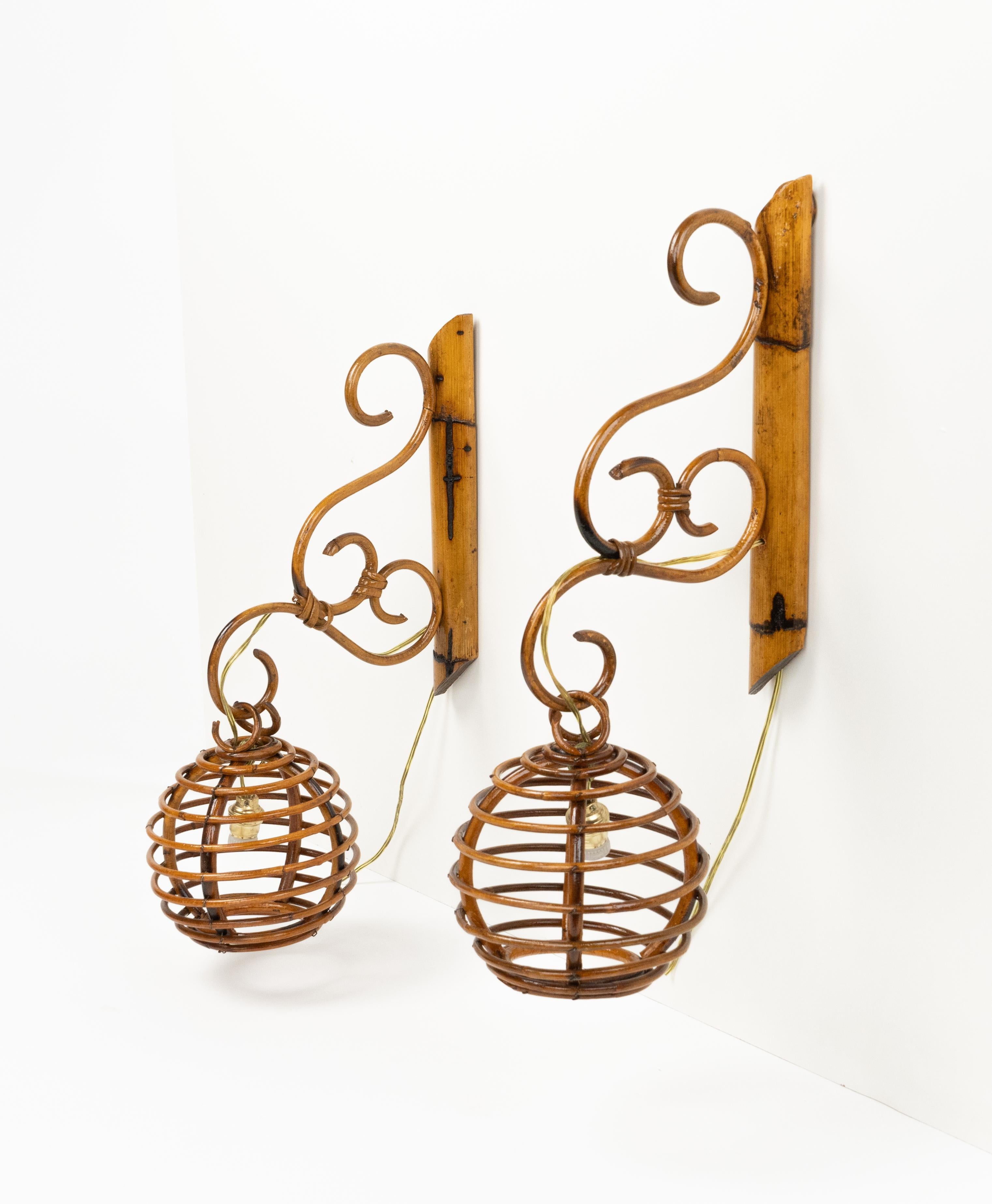 Pair of sconces 