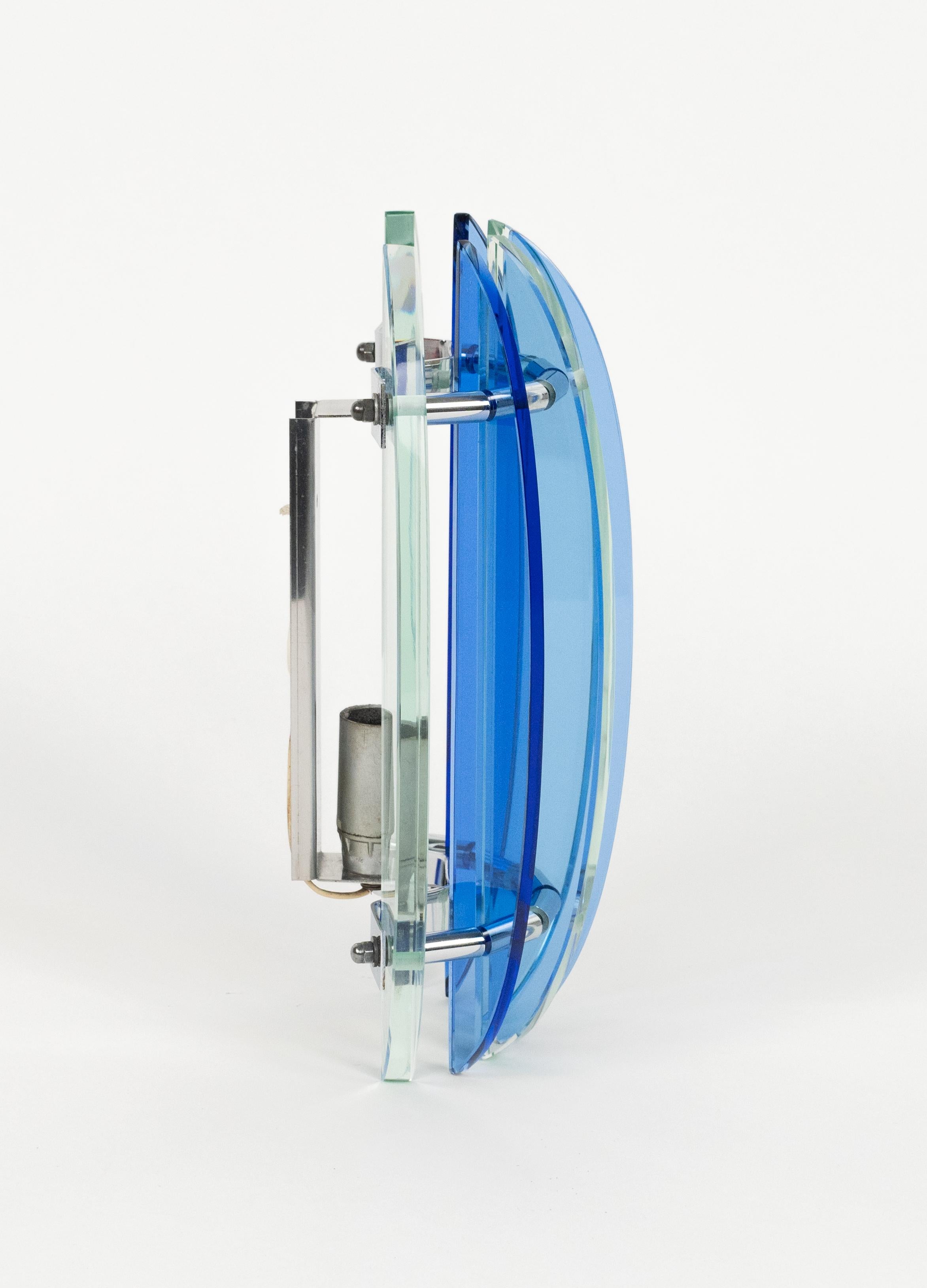 Midcentury Pair of Sconces in Colored Glass and Chrome by Veca, Italy, 1970s In Good Condition For Sale In Rome, IT