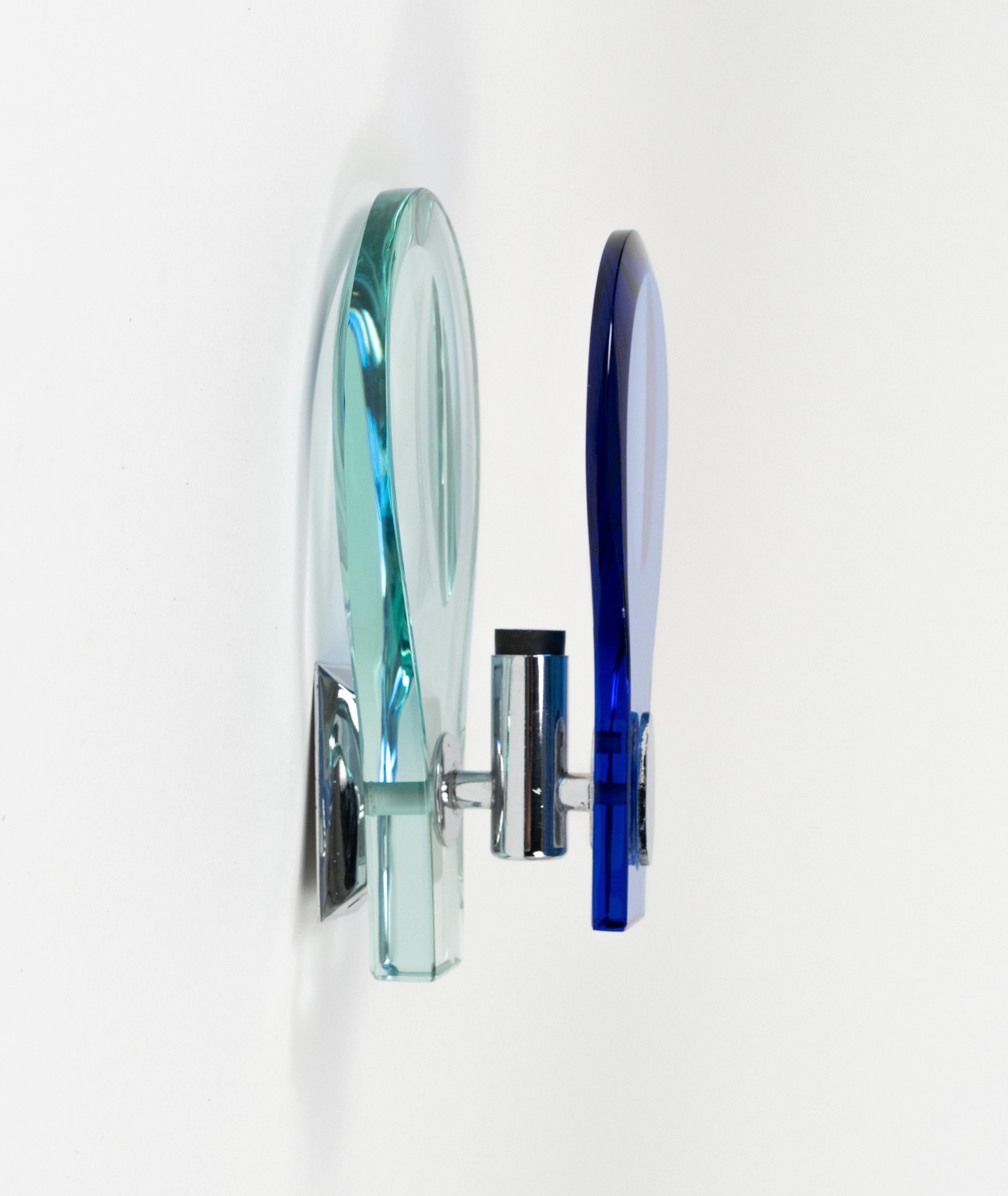 Paar Wandleuchter aus Glas und Chrom aus der Mitte des Jahrhunderts von Cristal Arte, Italien 1960er Jahre im Angebot 4