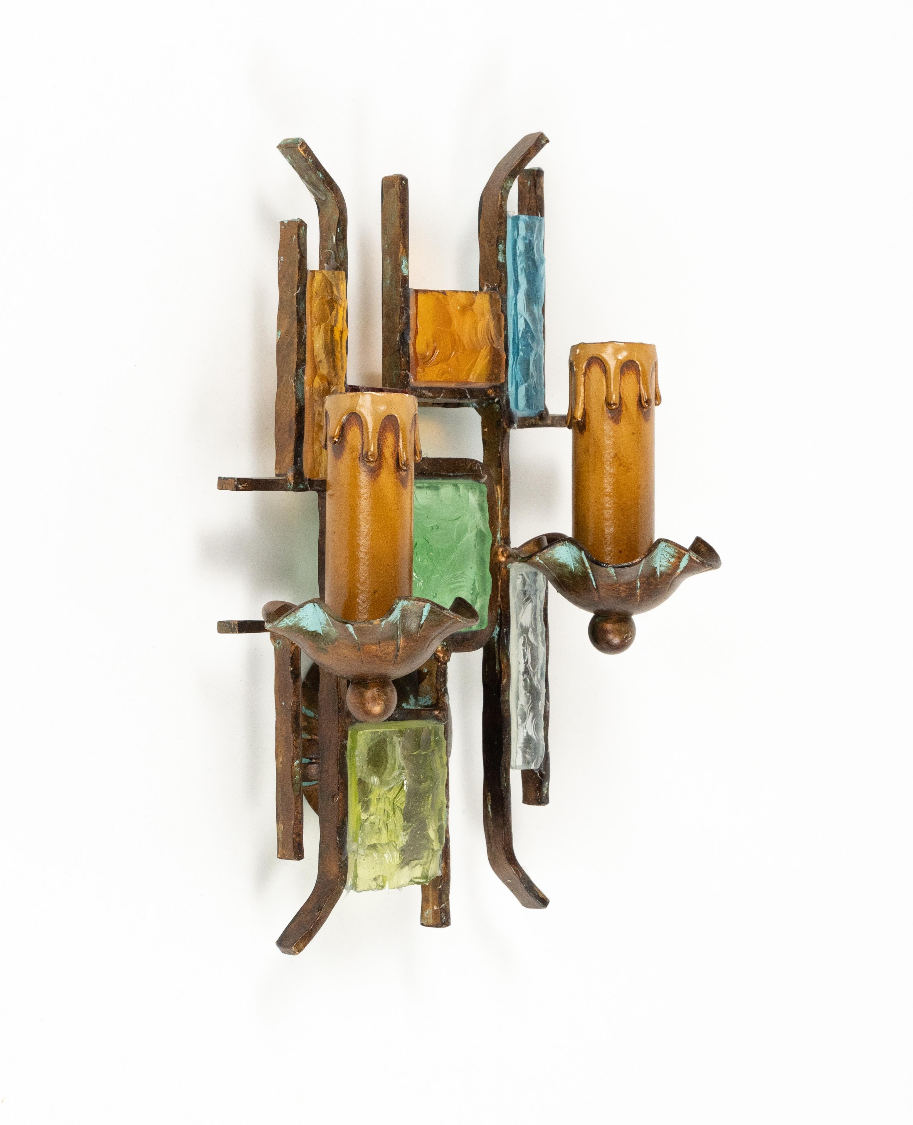 Italian Midcentury Pair of Sconces in Iron and Art Glass by Poliarte Italy 1970s For Sale