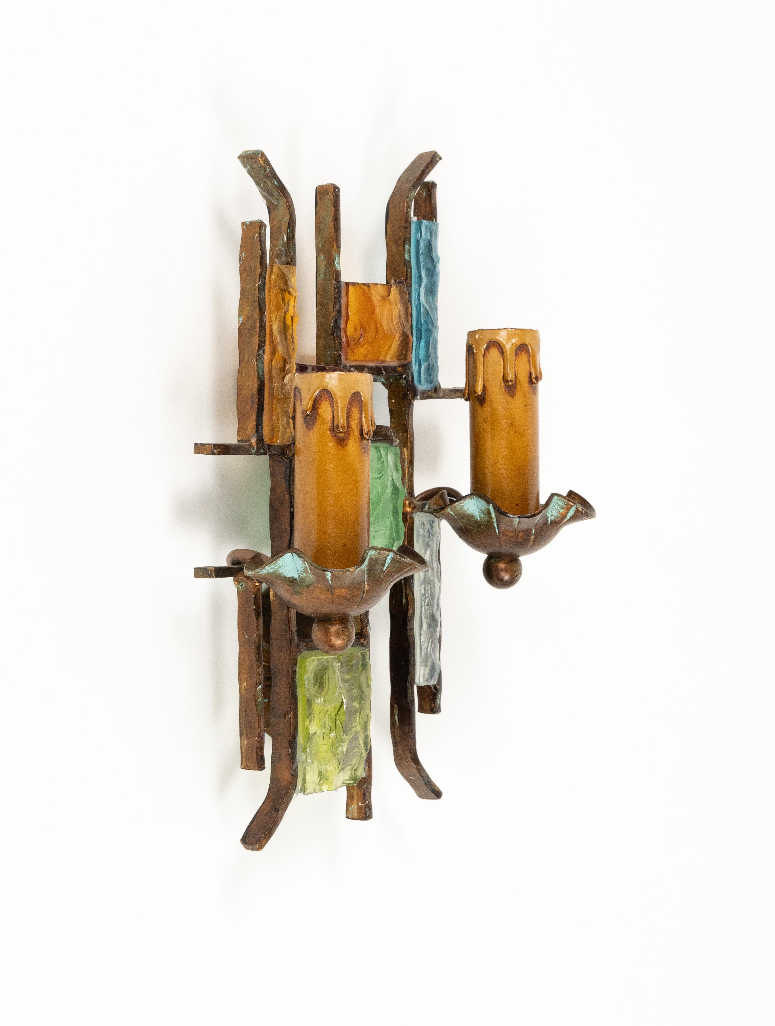Midcentury Pair of Sconces in Iron and Art Glass by Poliarte Italy 1970s In Good Condition For Sale In Rome, IT