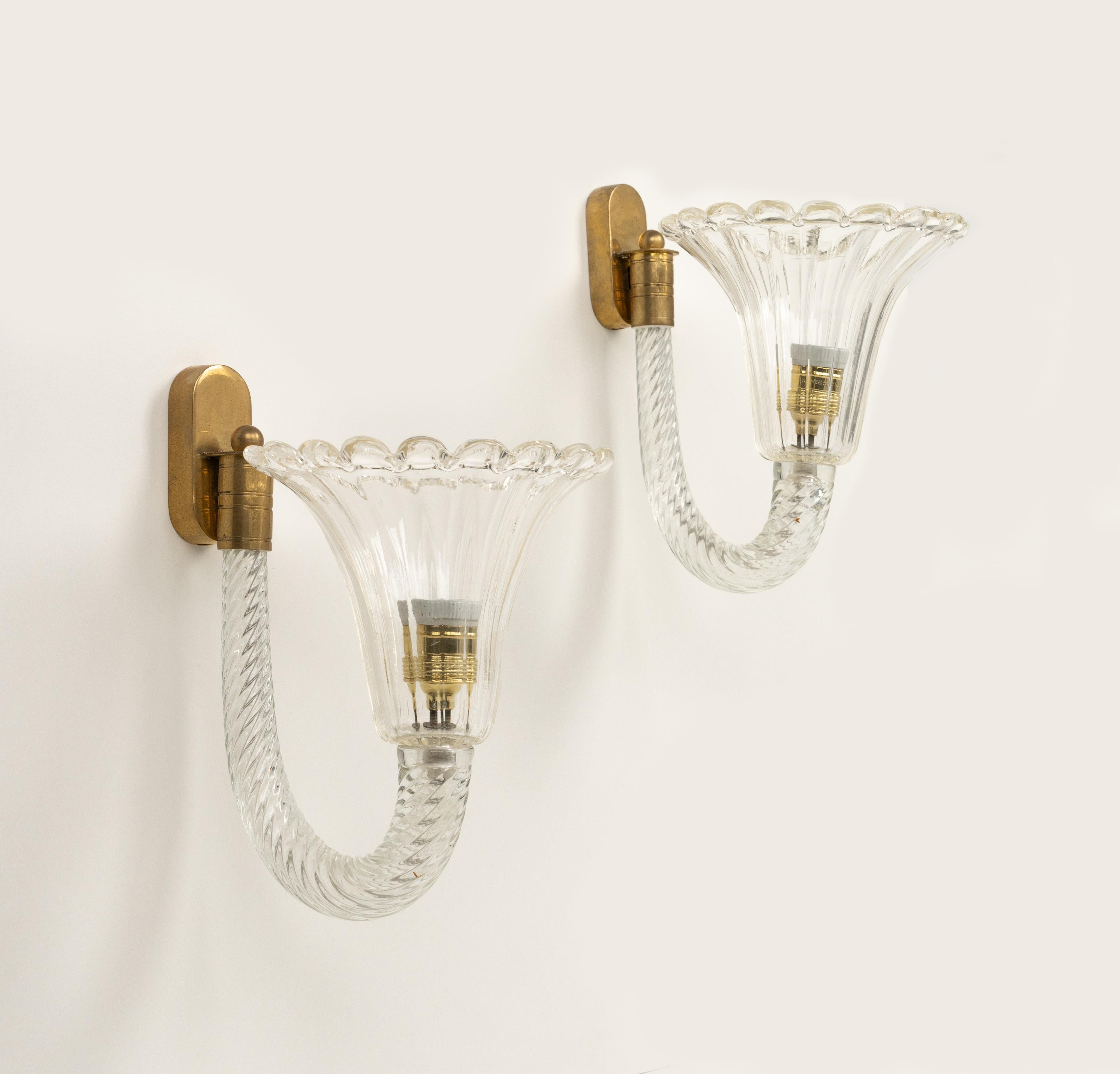 Pair of Sconces Murano Glass & Brass Barovier & Toso Style, Italy 1950s In Good Condition For Sale In Rome, IT
