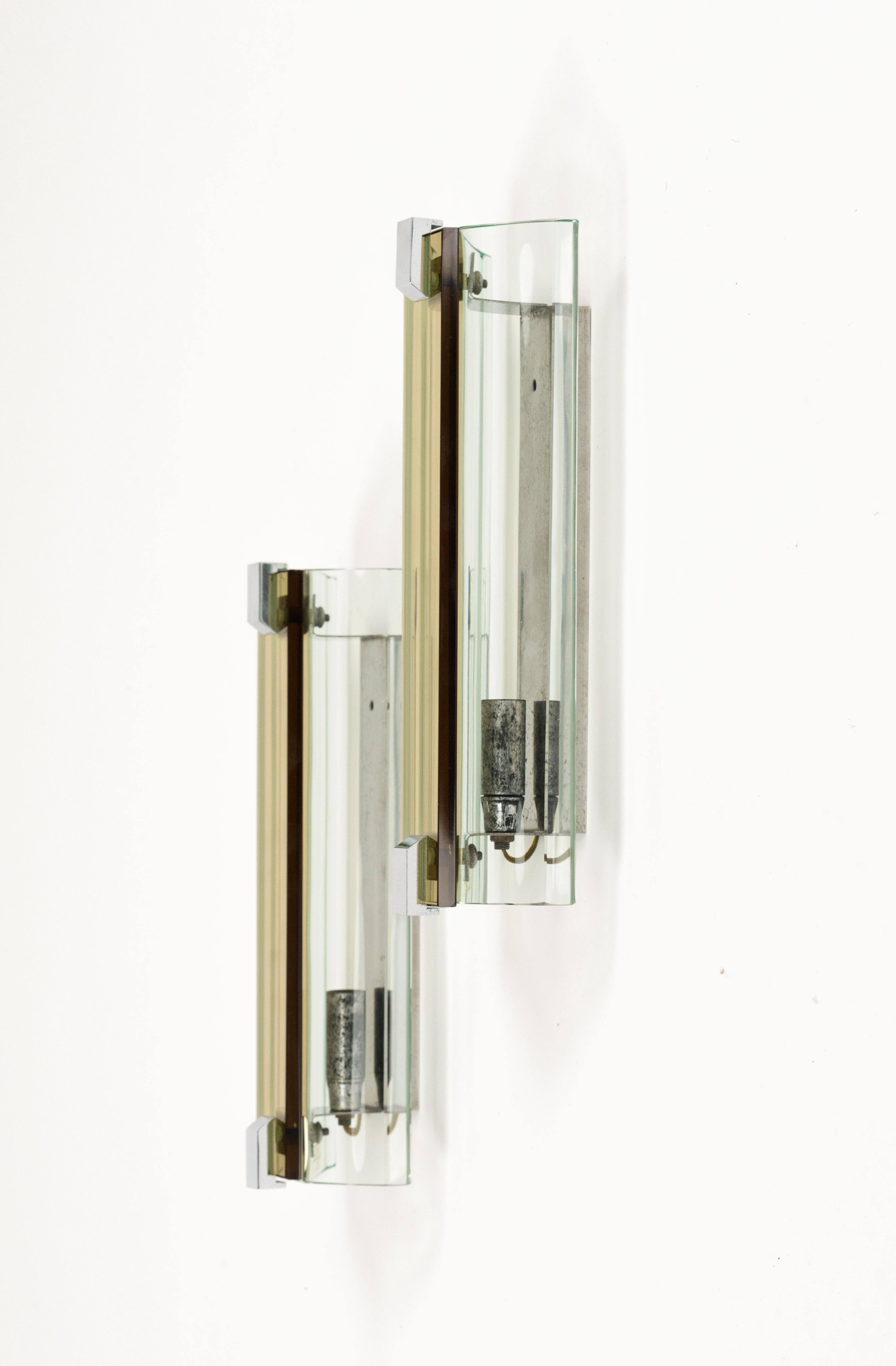 Midcentury Pair of Sconces Wall Lamps in Glass and Steel by Veca, Italy 1970s For Sale 6