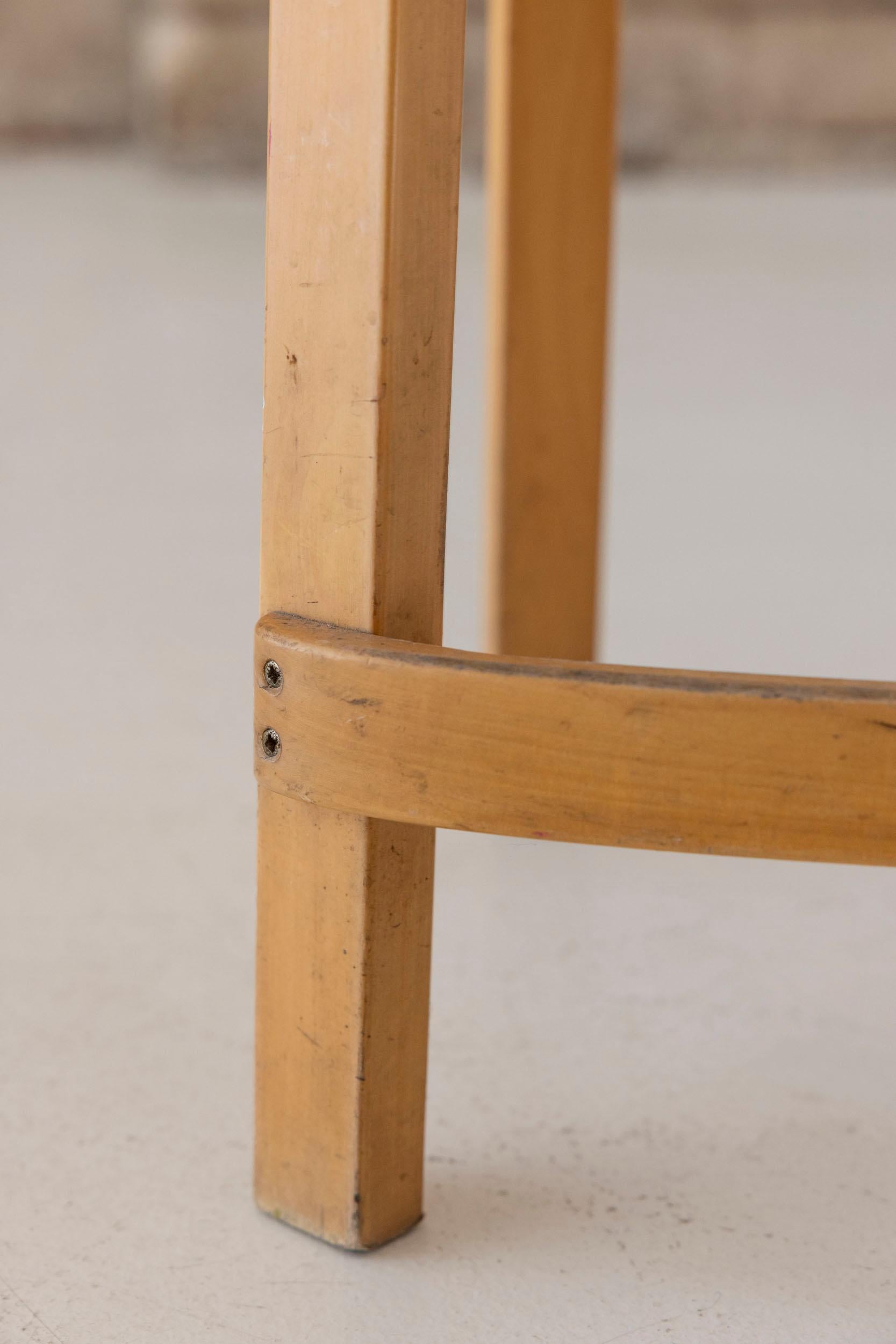 Midcentury pair of stools mod. K65 by Alvar Aalto for Artek For Sale 8