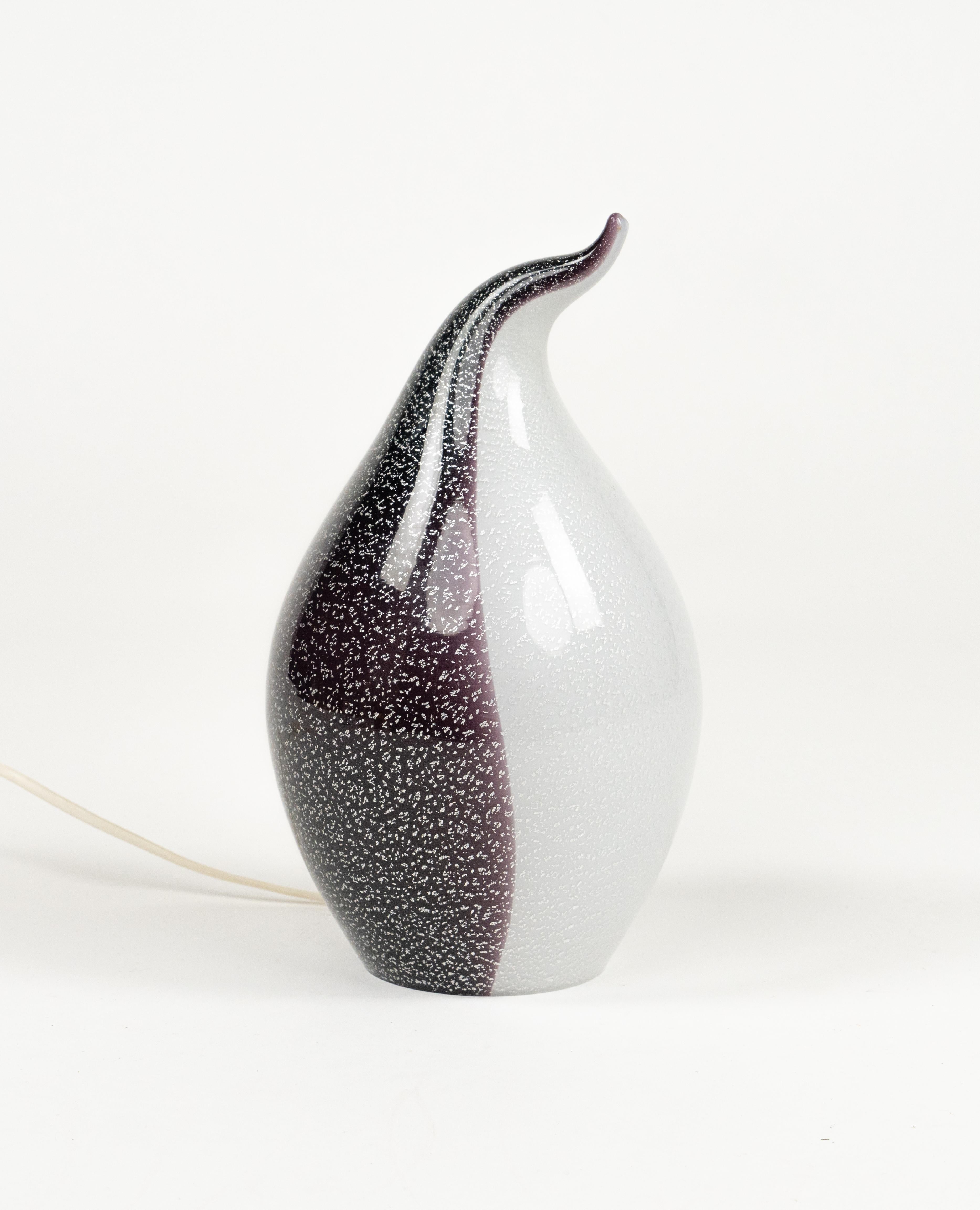 Midcentury Pair of Table Lamp in Murano Glass Shape of Penguin, Italy 1970s For Sale 1